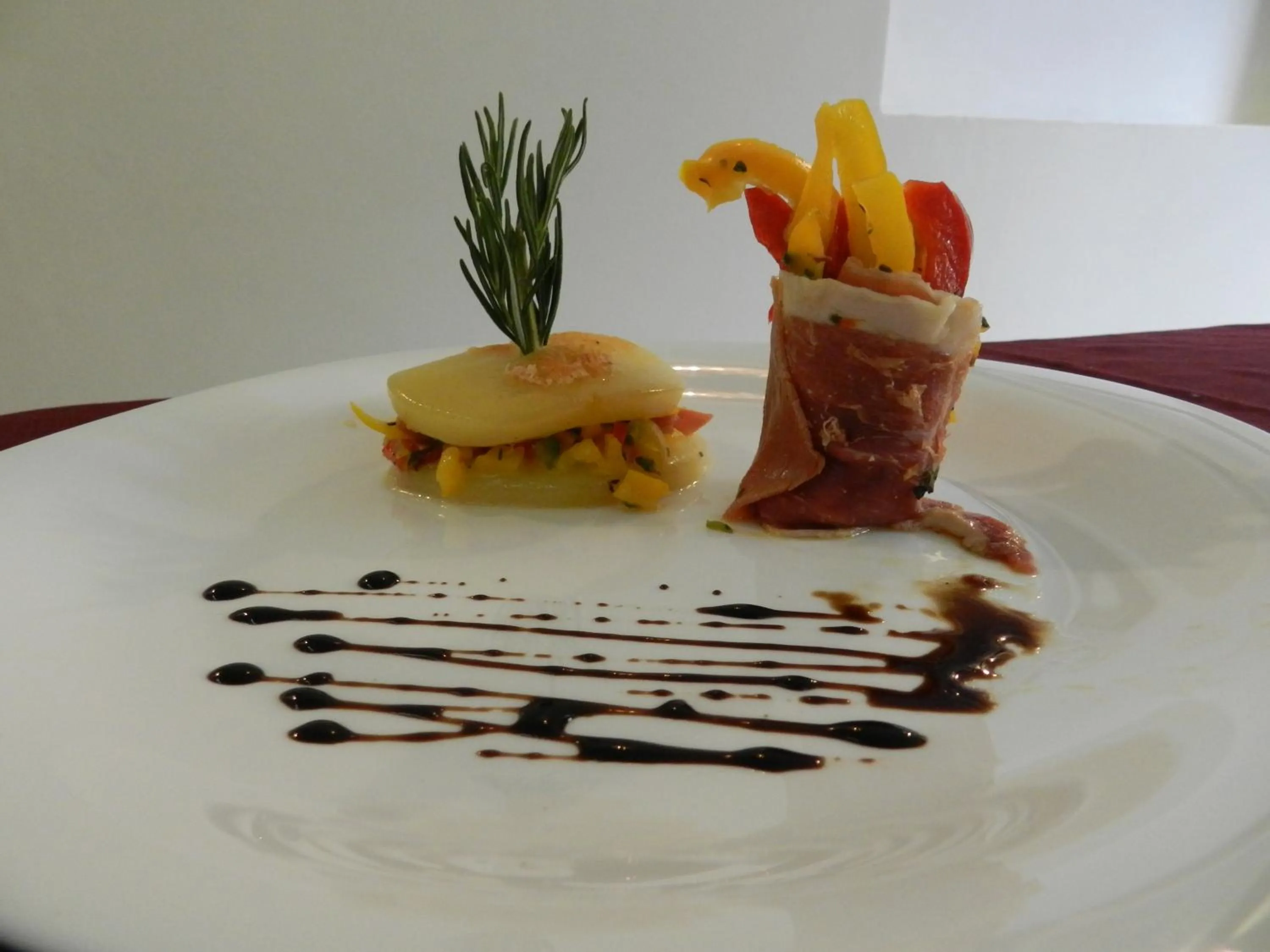 Food close-up, Food in Hotel Hacienda de los Ángeles by Rotamundos