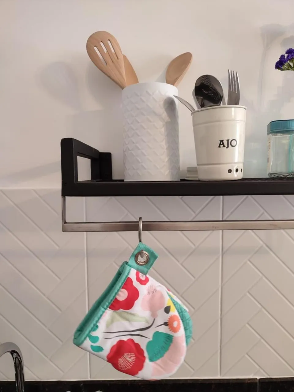 Coffee/tea facilities in 103 Wonderful House