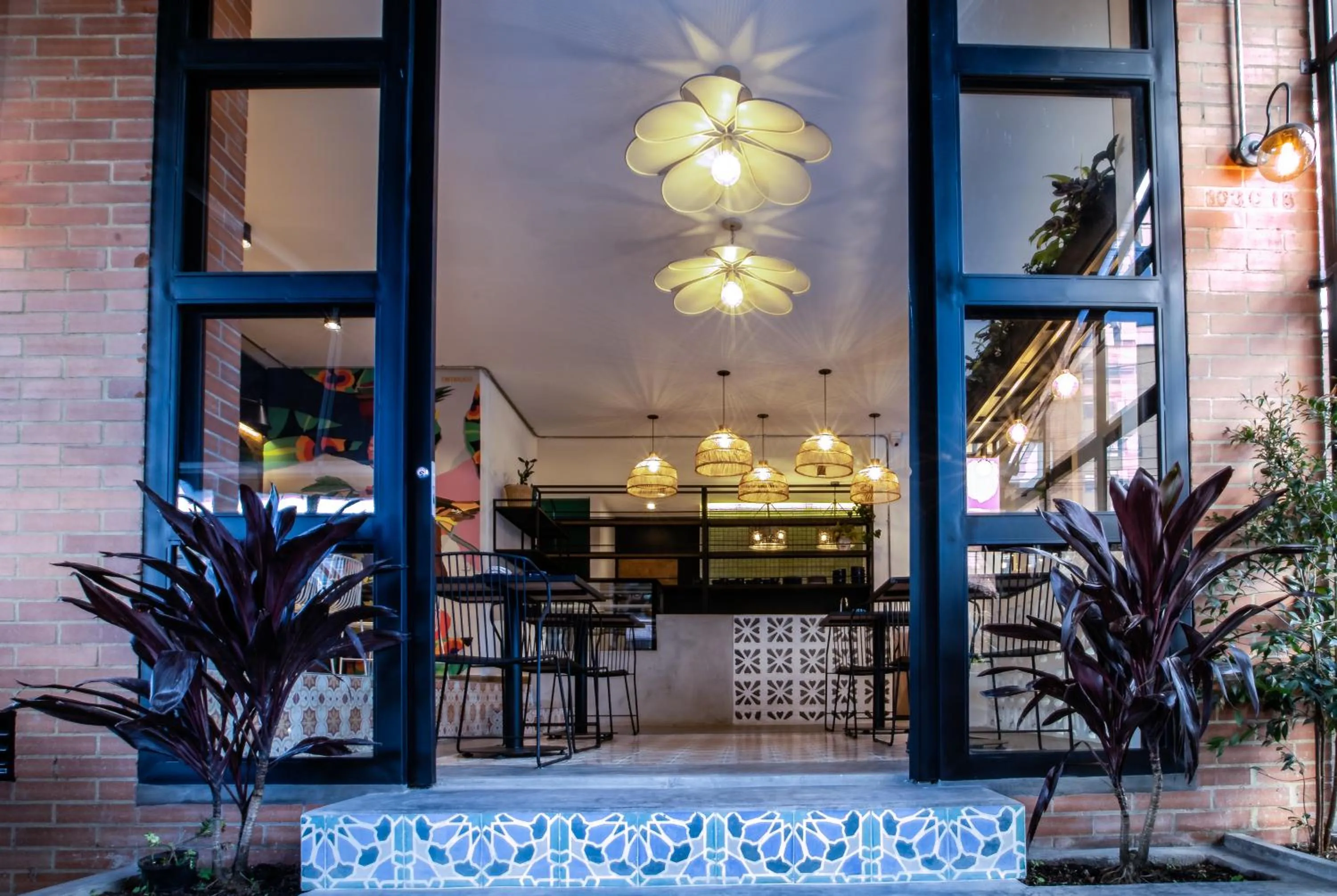 Facade/entrance in 103 Wonderful House