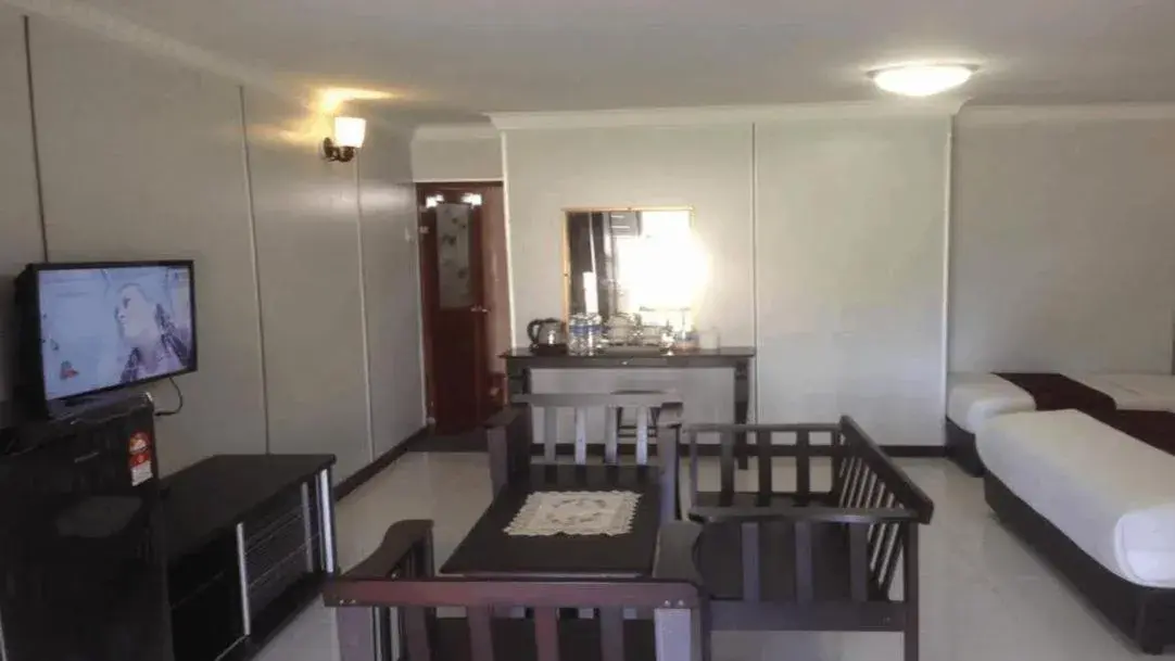 Family Room in Rasa Senang Villa -Islam Guest Only Family Room in Rasa Senang Villa -Islam Guest Only