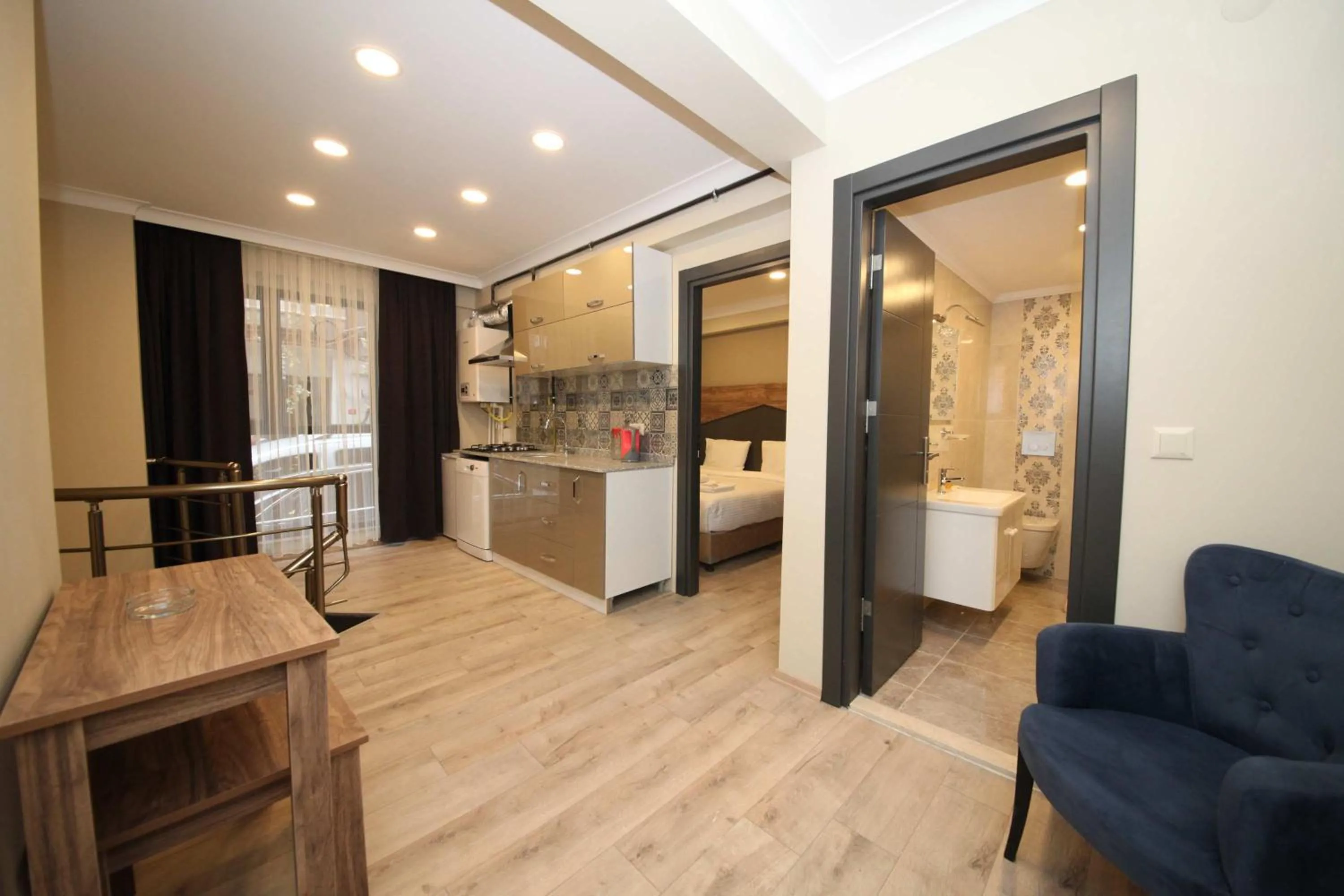 Kitchen or kitchenette in Corner Suite