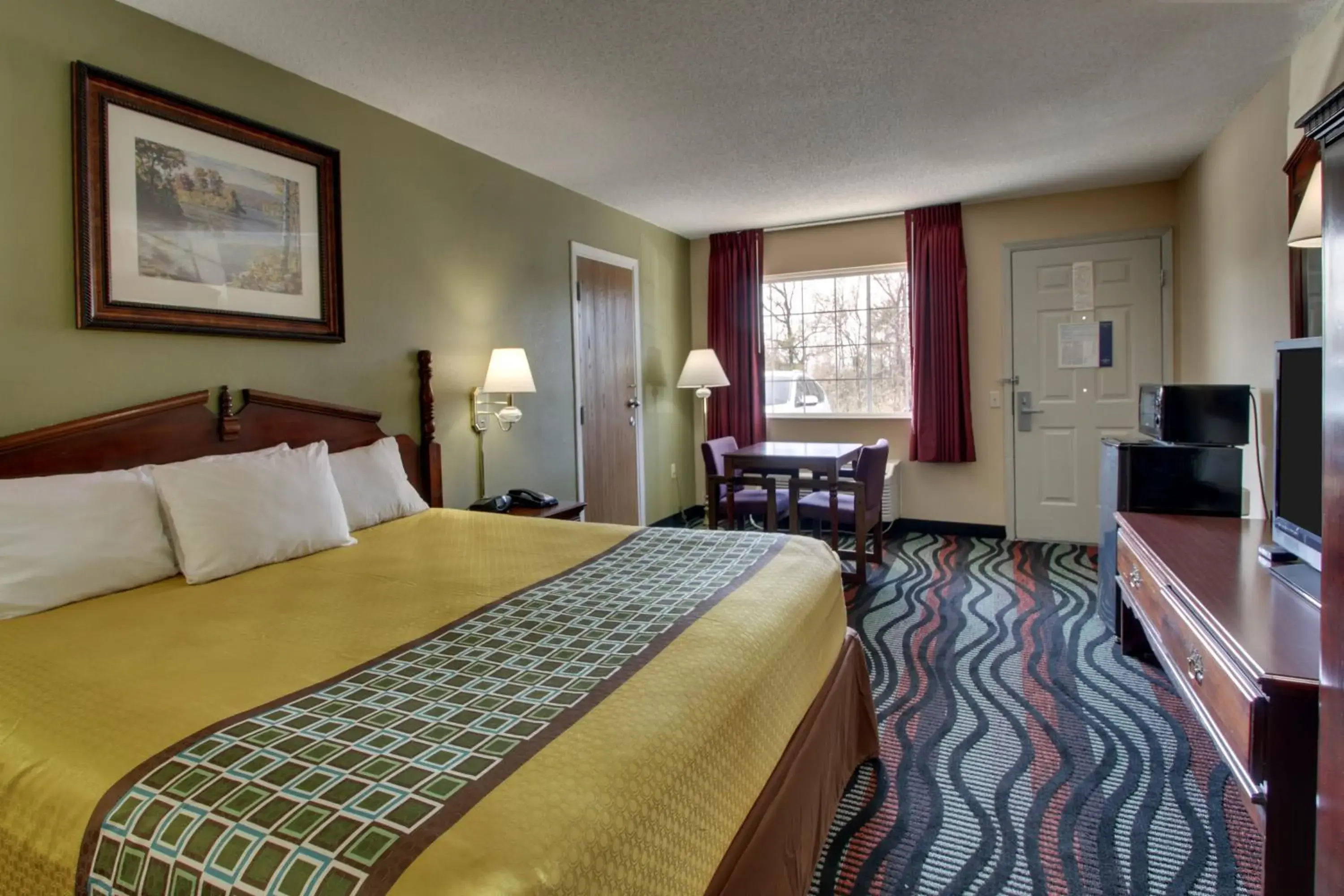 Photo of the whole room, Bed in Angel Inn - Central Photo of the whole room, Bed in Angel Inn - Central