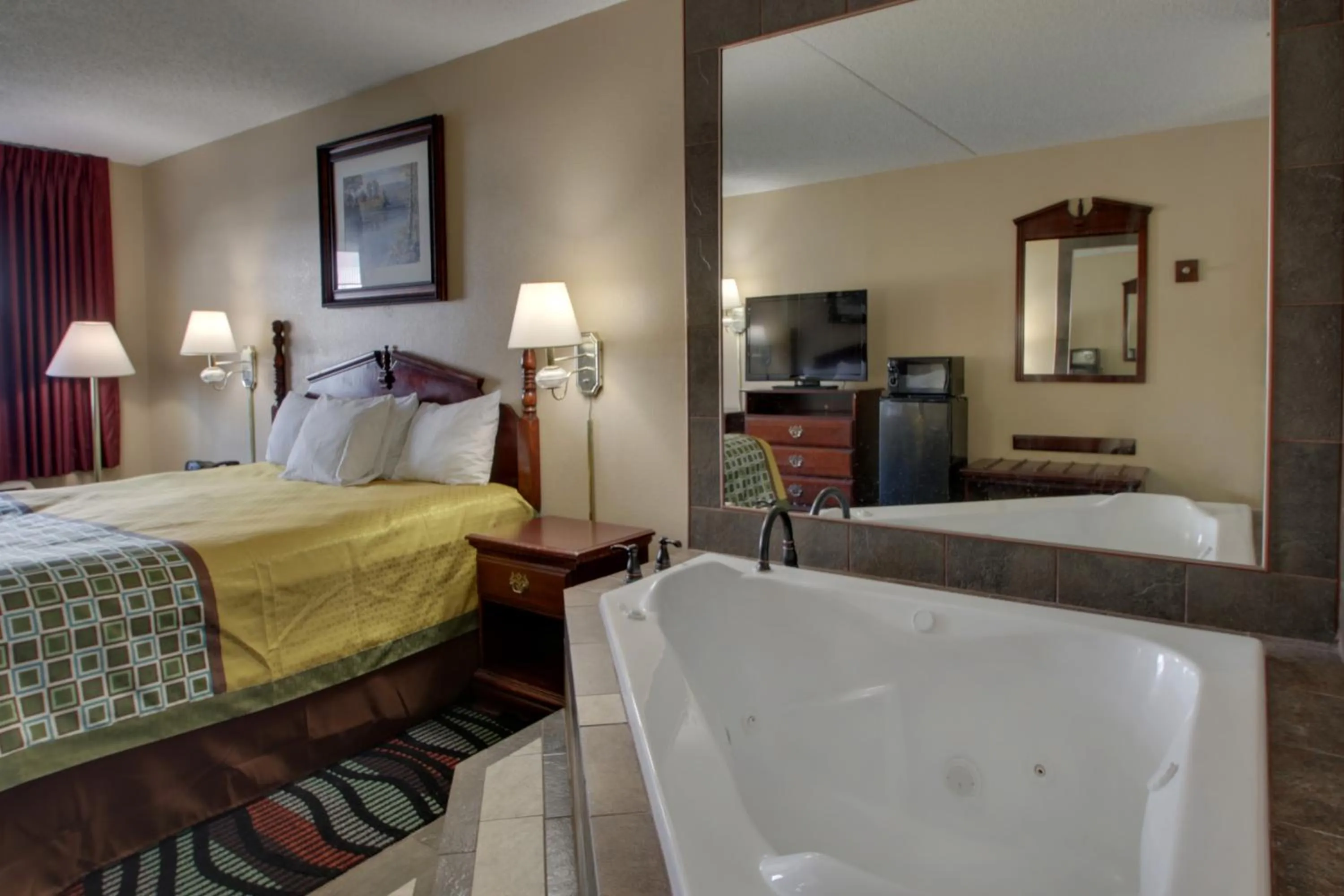 Photo of the whole room, Bed in Angel Inn - Central