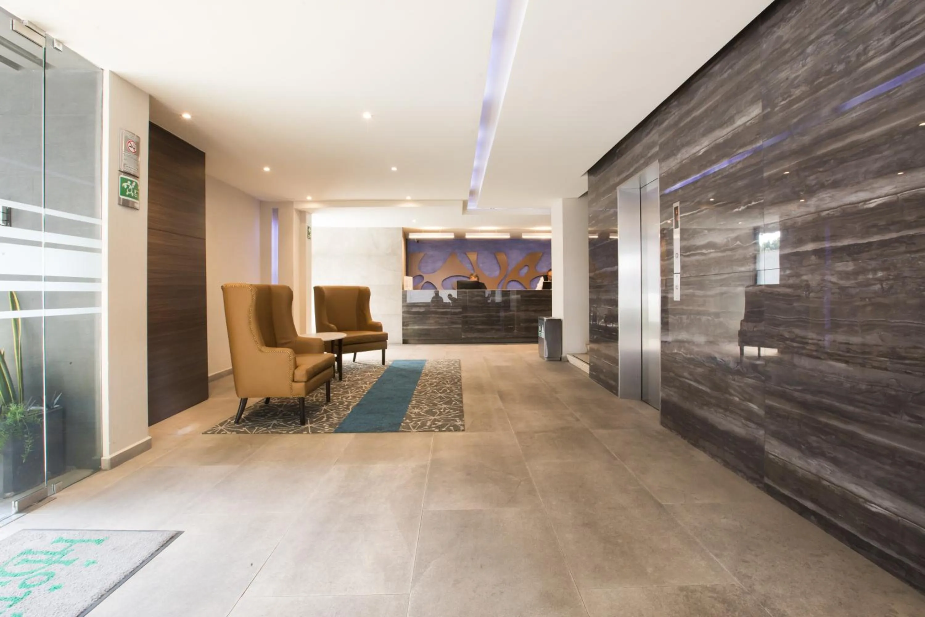 Lobby or reception in Hotel Diligencias