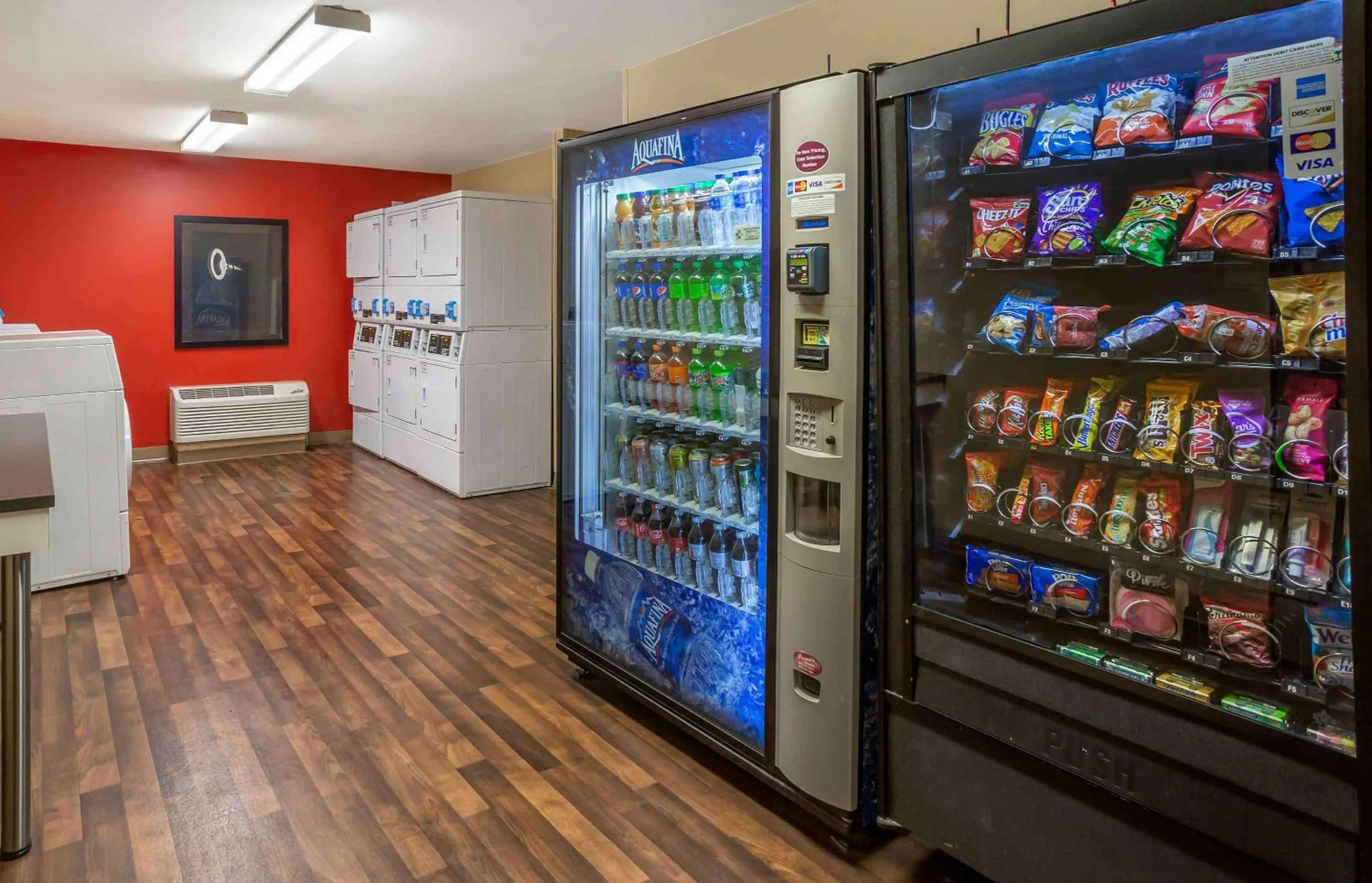 Property building in Extended Stay America Select Suites - Salt Lake City - Union Park