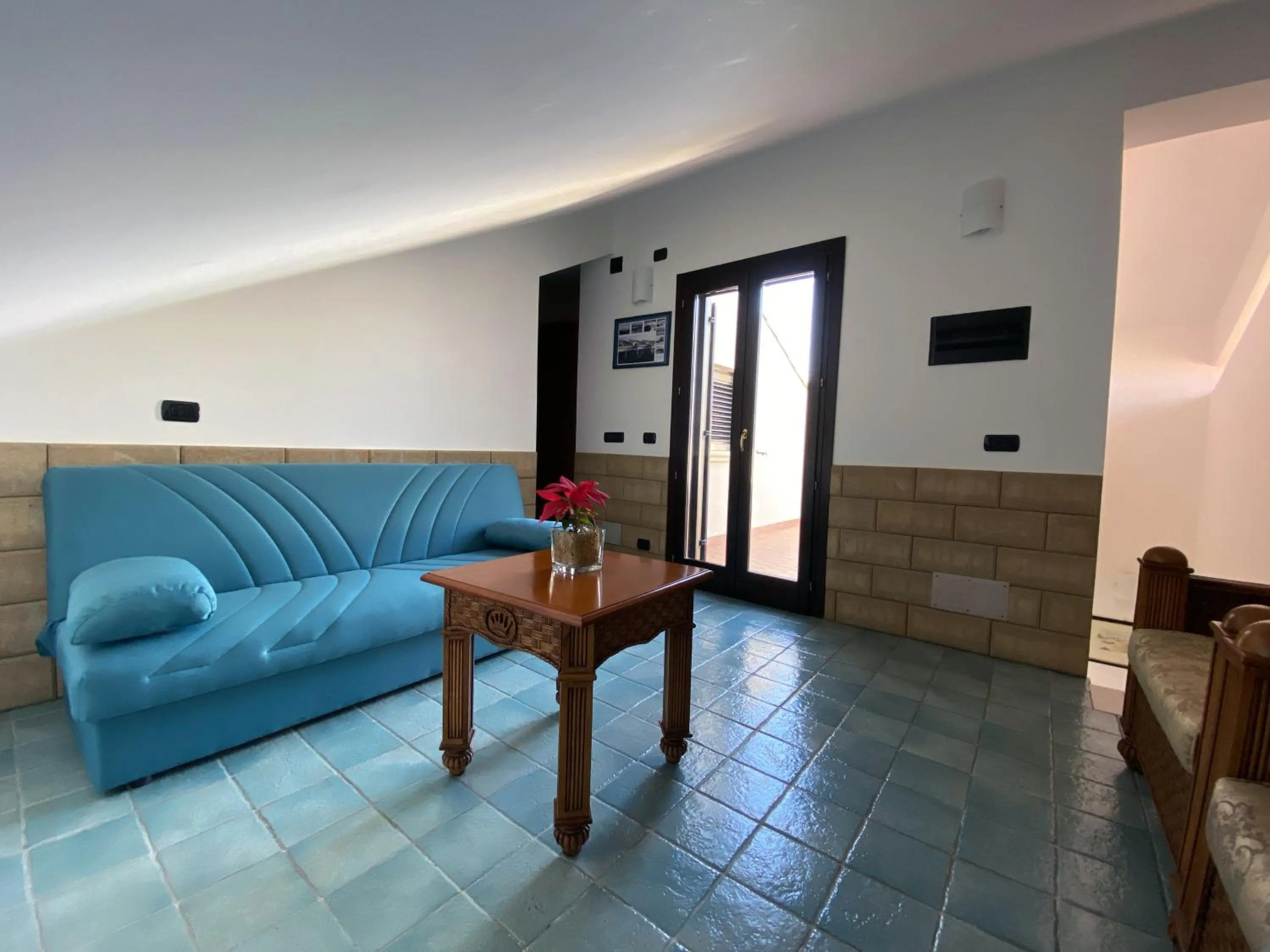 Seating area in Hotel Capo Campolato