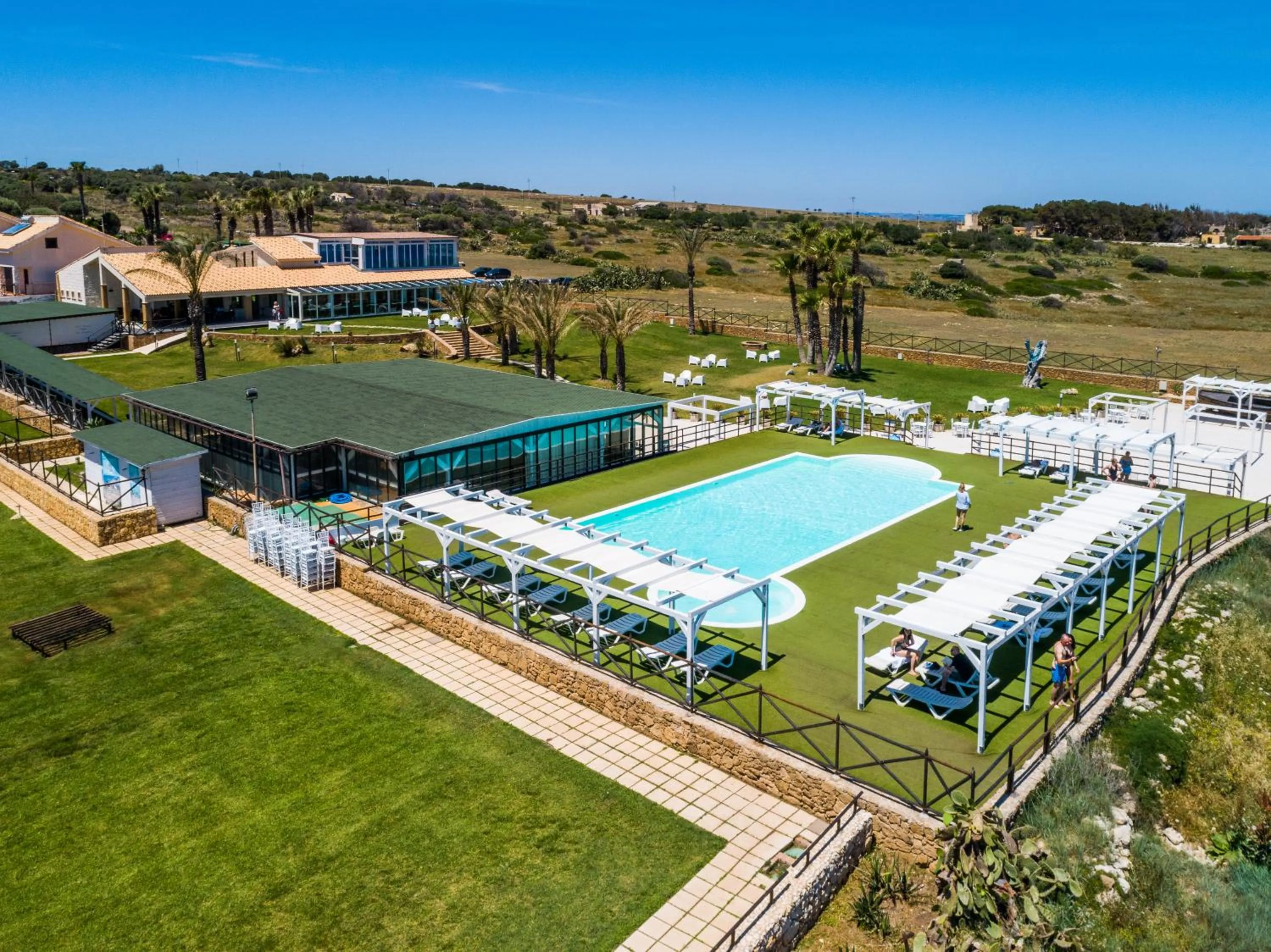 Pool view in Hotel Capo Campolato