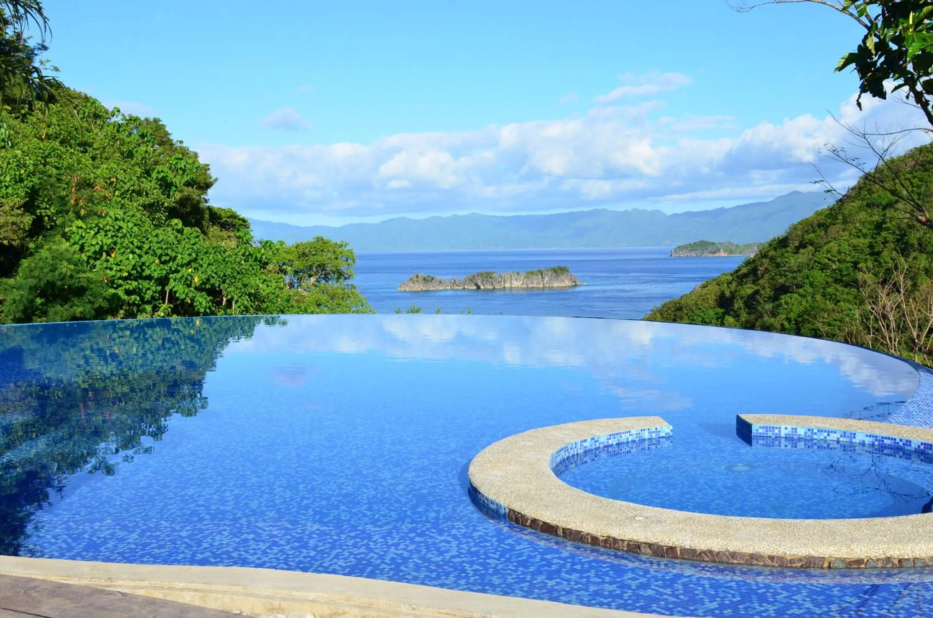 Sea view in Tugawe Cove Resort