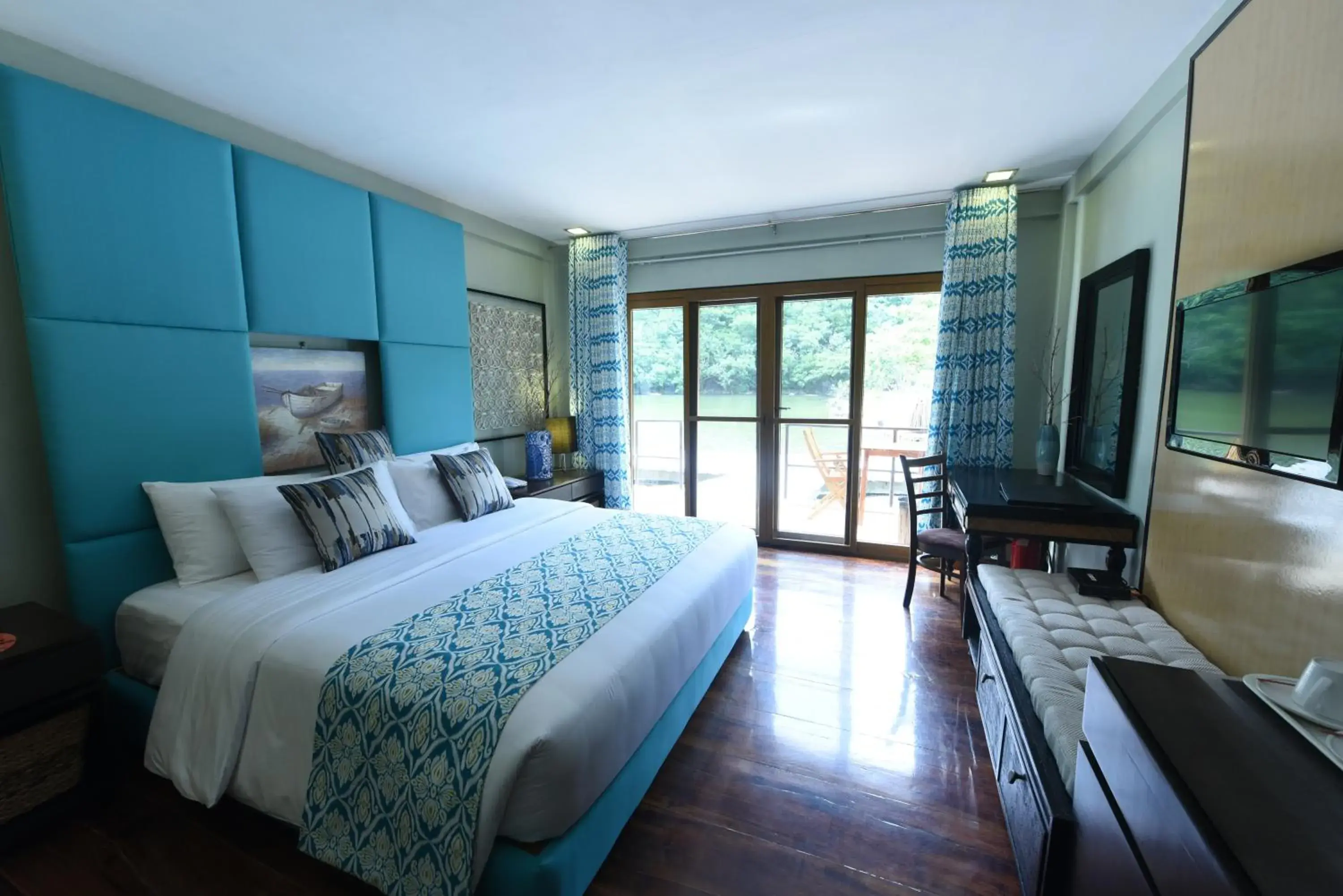 Bedroom, Bed in Tugawe Cove Resort Bedroom, Bed in Tugawe Cove Resort