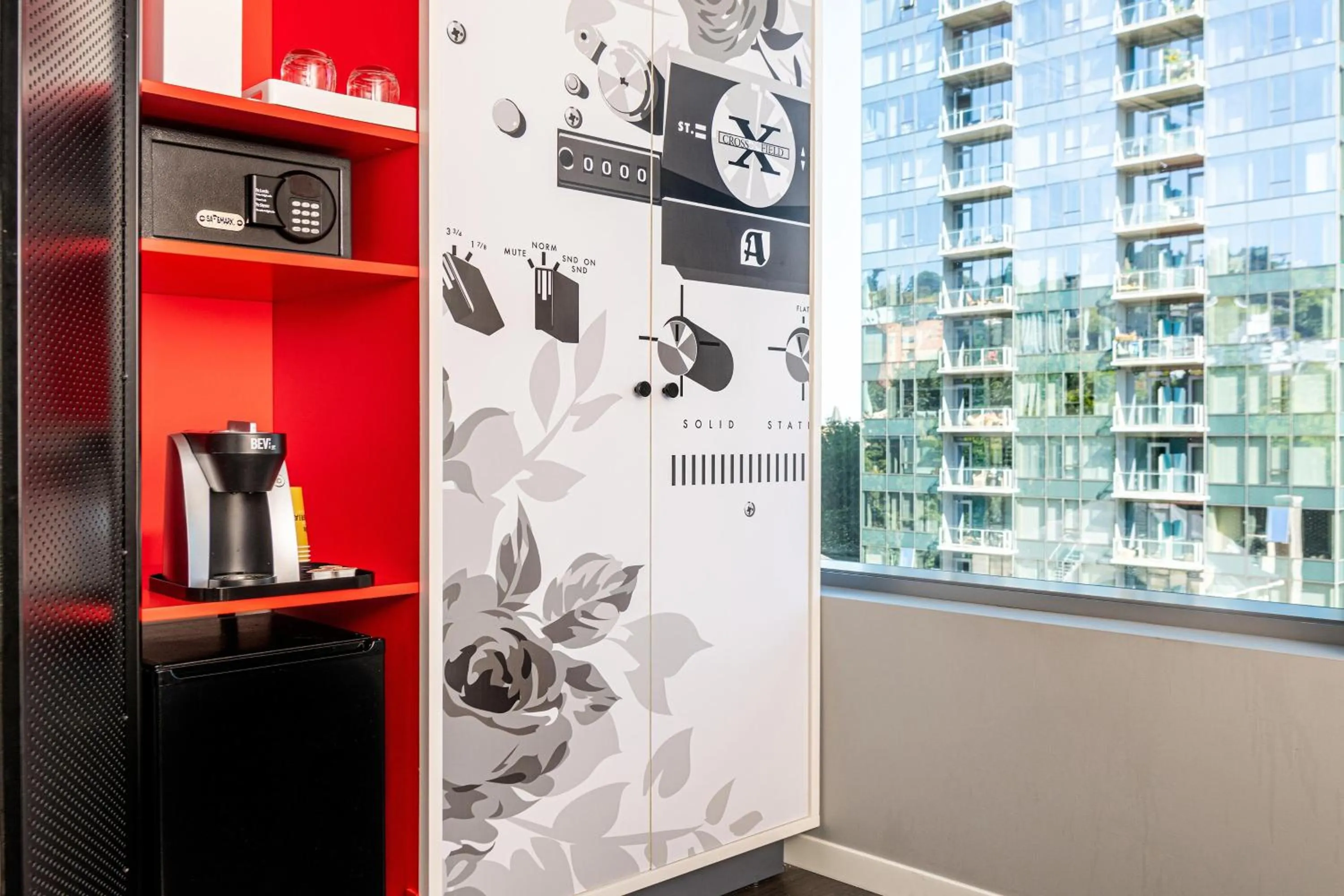 Photo of the whole room in Hotel Vance, Portland, a Tribute Portfolio Hotel