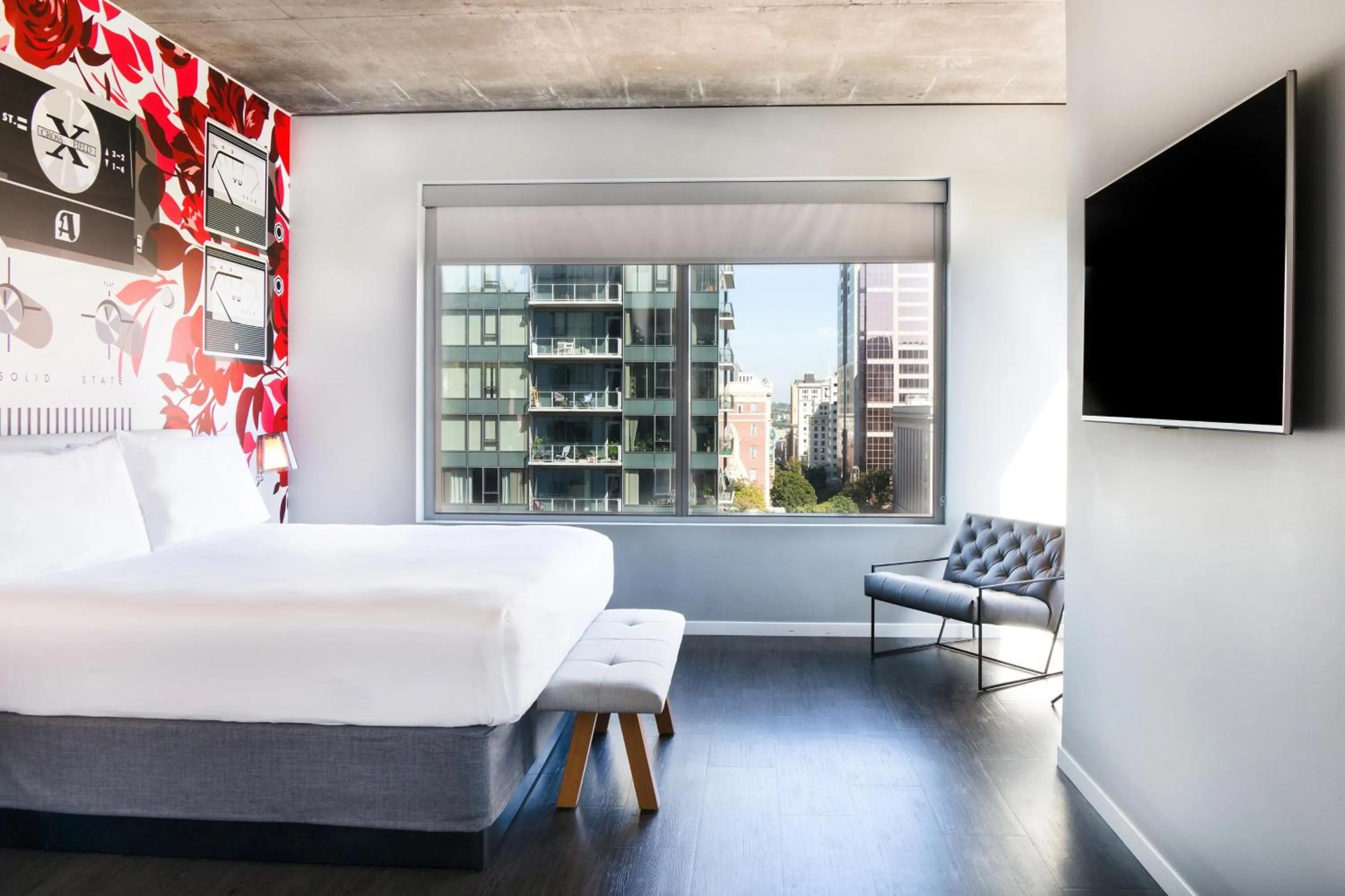 Photo of the whole room, Bed in Hotel Vance, Portland, a Tribute Portfolio Hotel