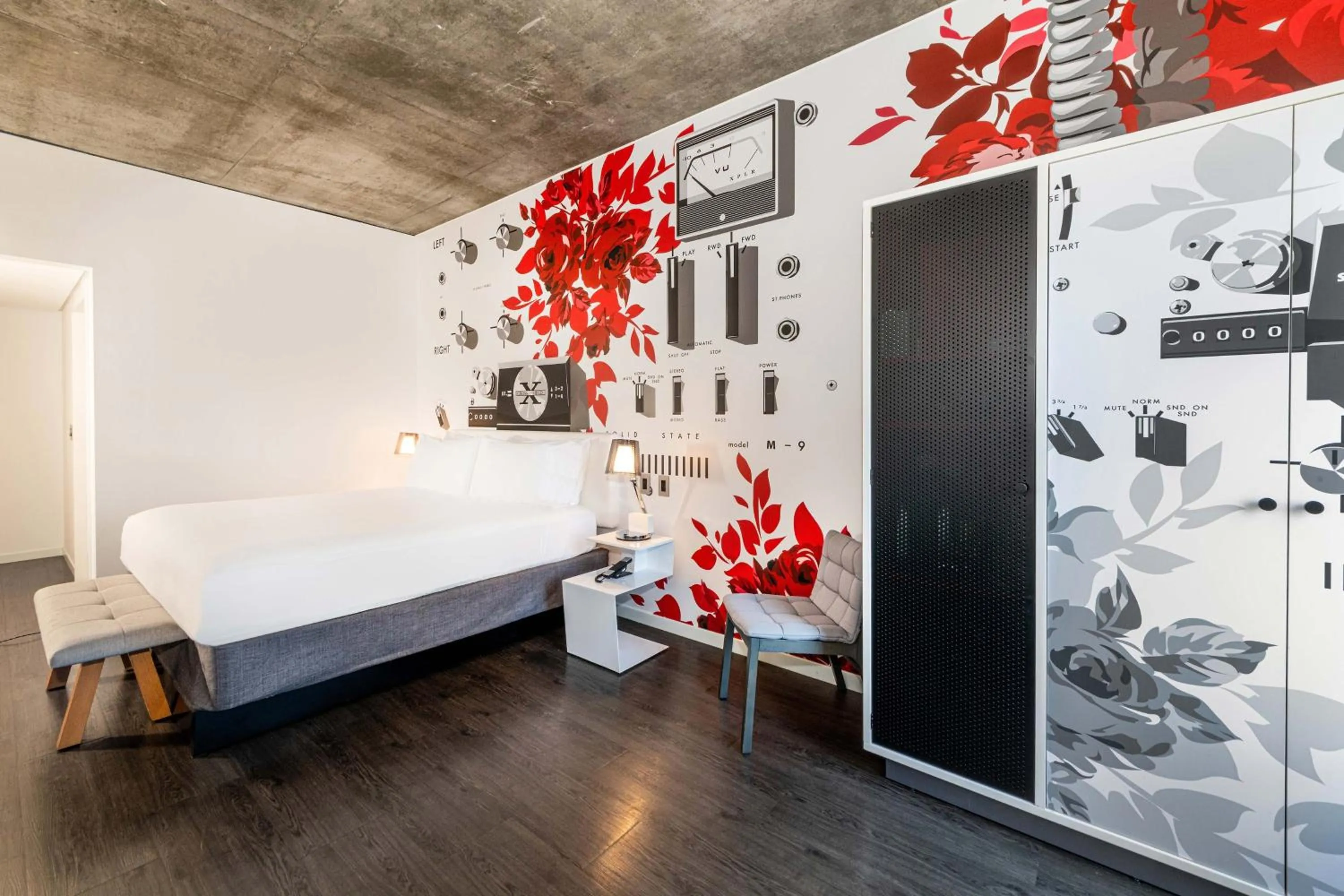 Photo of the whole room, Bed in Hotel Vance, Portland, a Tribute Portfolio Hotel