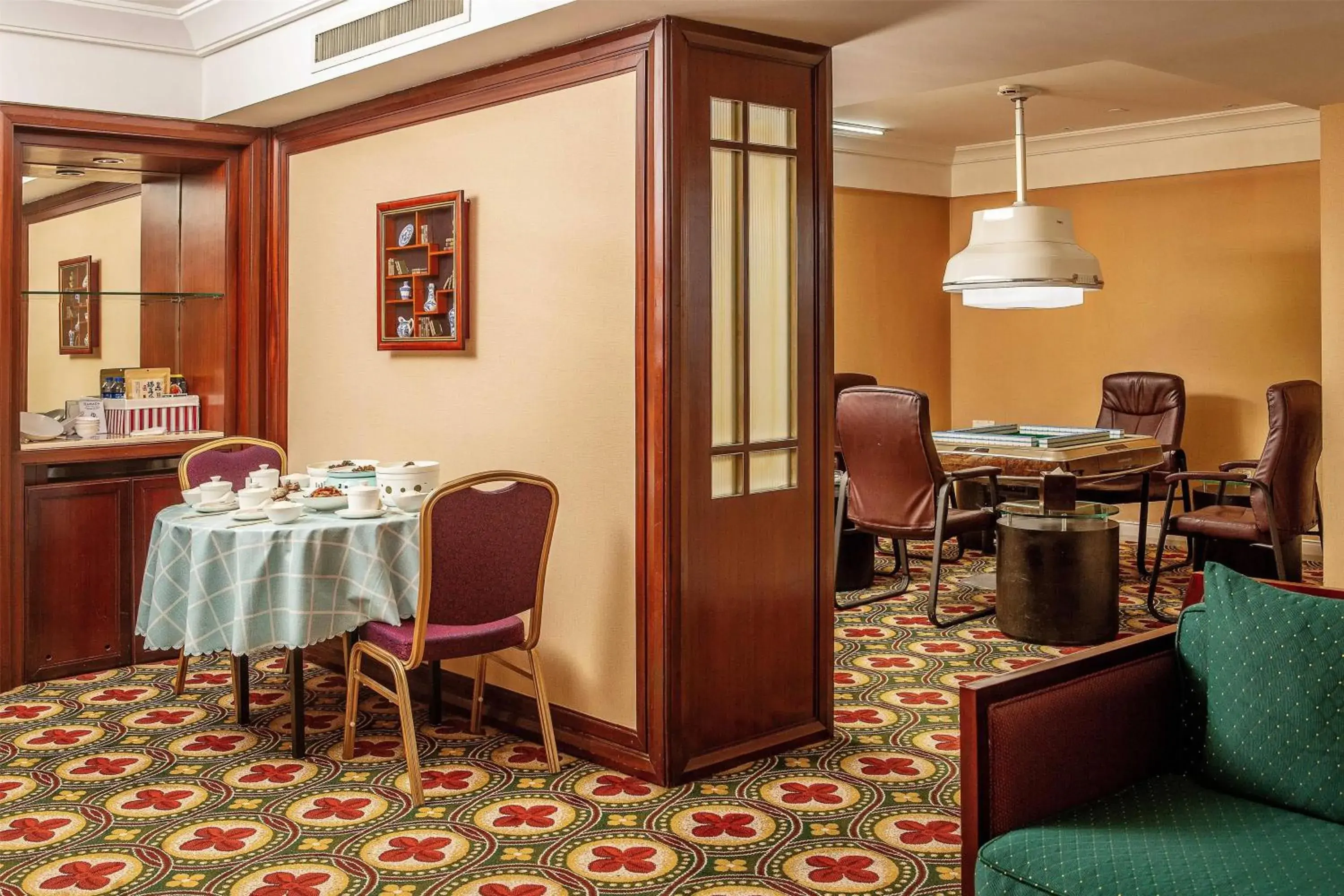 Restaurant/places to eat in Ramada Plaza Optics Valley Hotel Wuhan (Best of Ramada Worldwide) Restaurant/places to eat in Ramada Plaza Optics Valley Hotel Wuhan (Best of Ramada Worldwide)