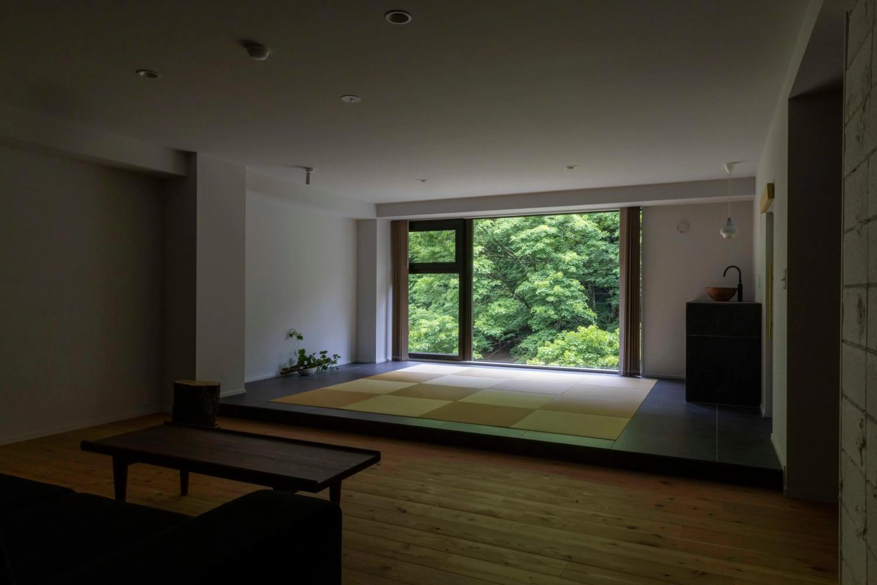 Photo of the whole room, Bed in Myojinkan