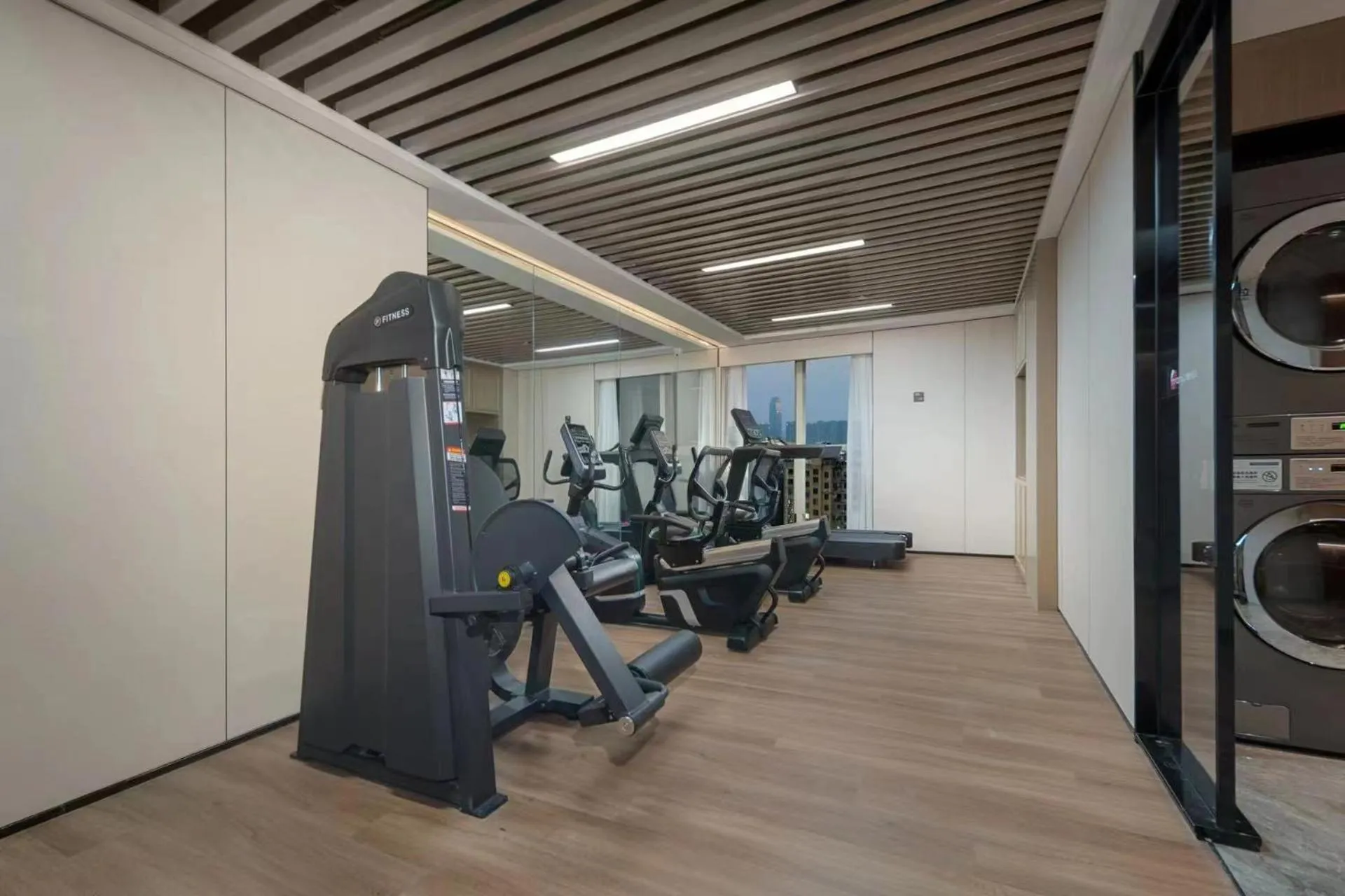 Fitness centre/facilities in Manju Hotel Shaoxing Keqiao Wanda