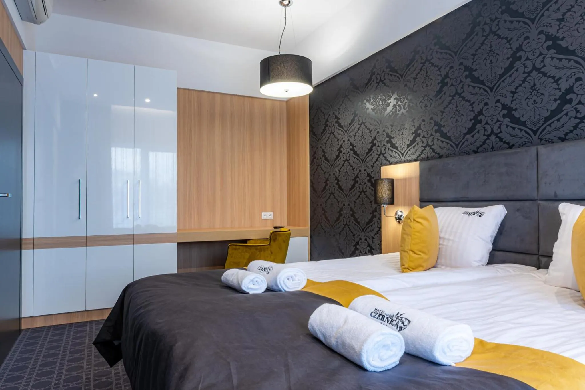 Bed in Hotel Nad Czernicą