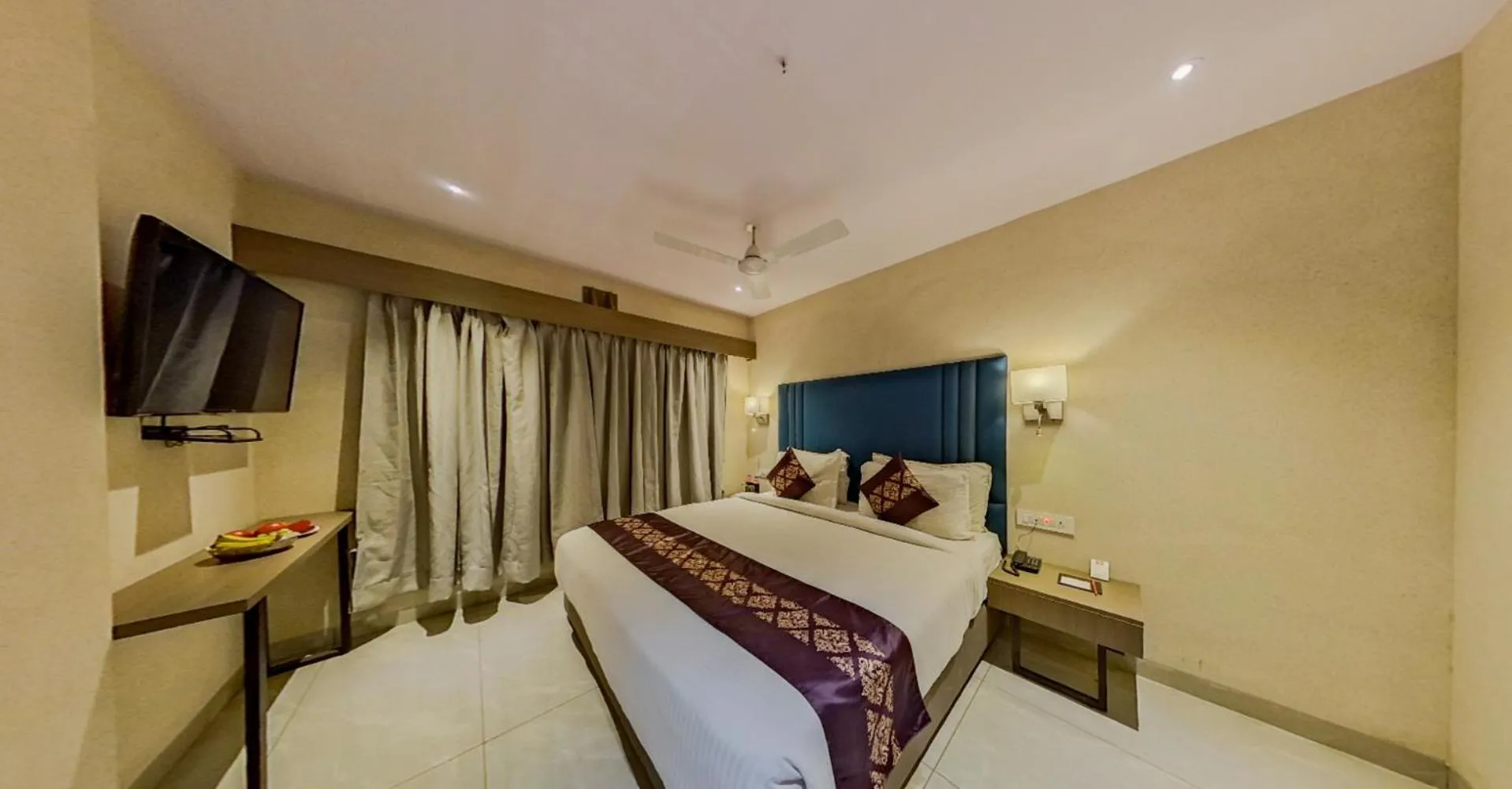 Bed in Lords Eco Inn Dahej