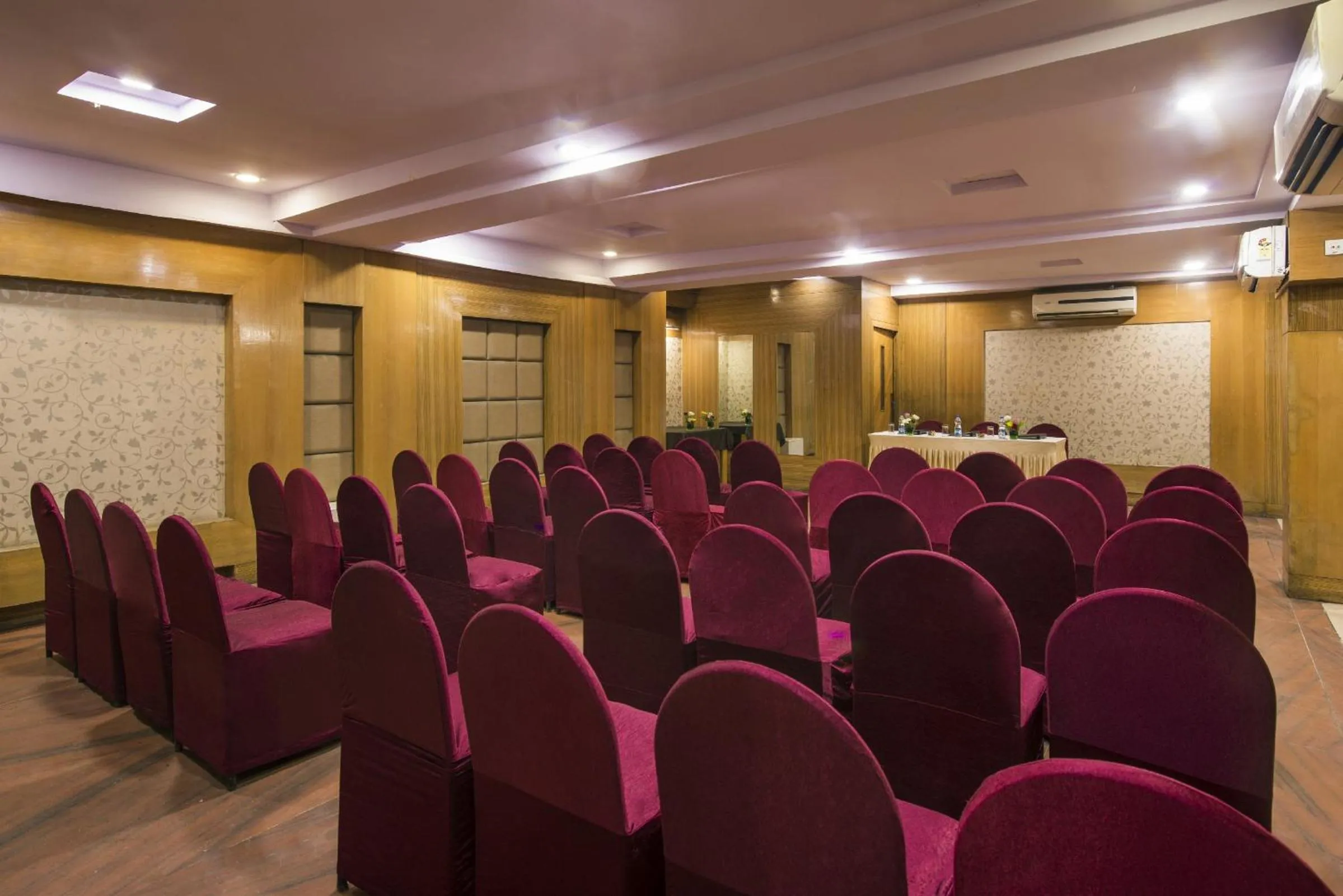 Meeting/conference room in Lords Eco Inn Dahej