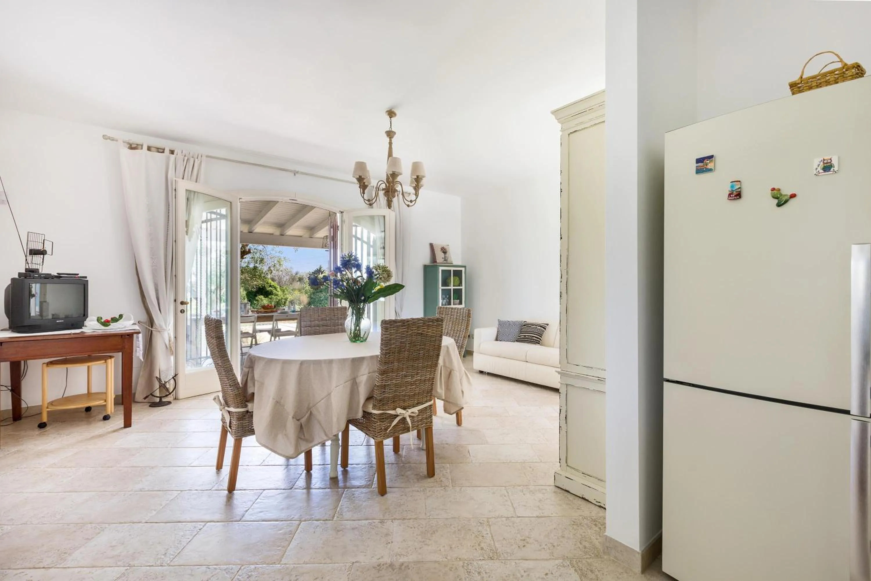 Dining area in Villa Chiara by Perle di Puglia
