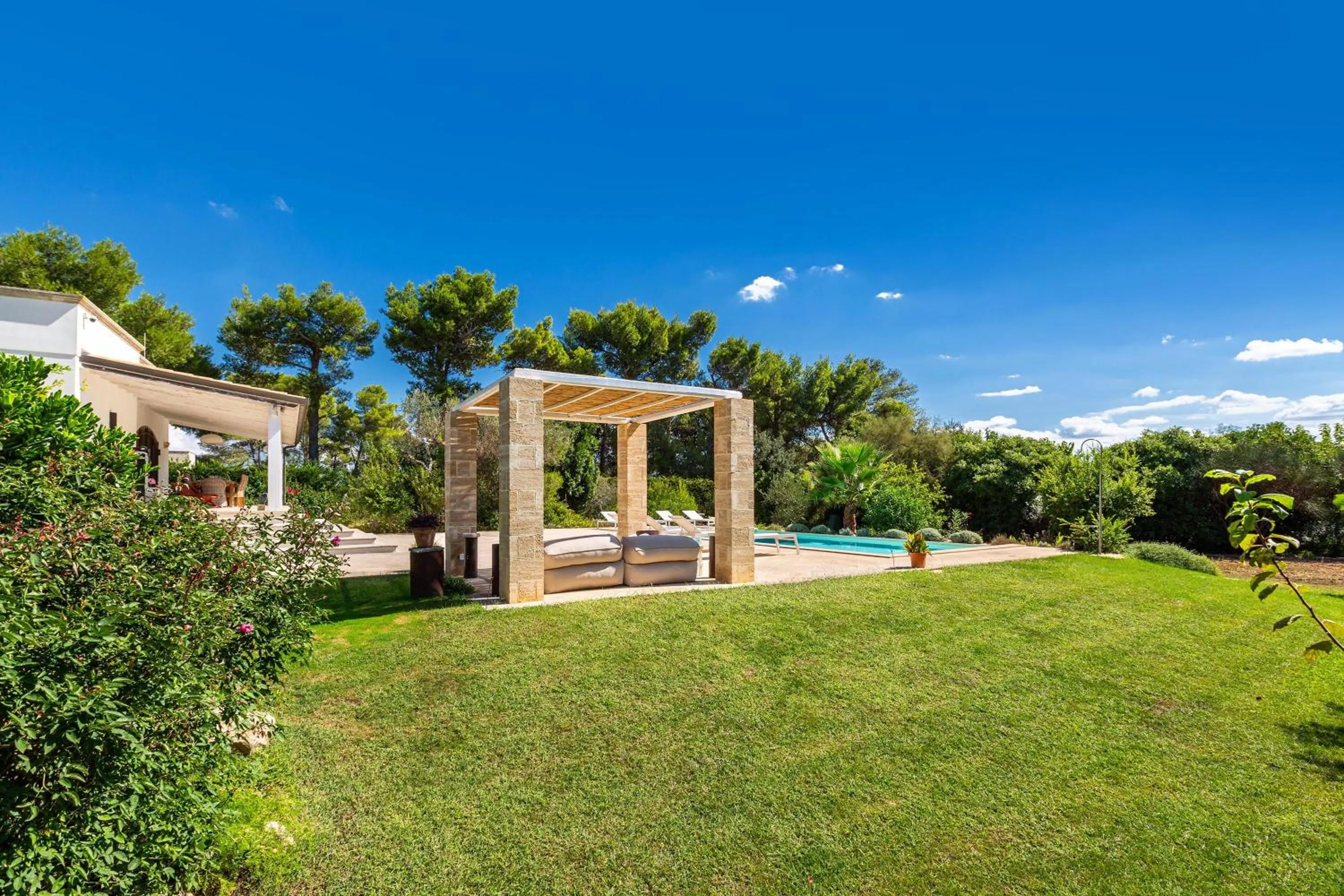 Garden in Villa Chiara by Perle di Puglia