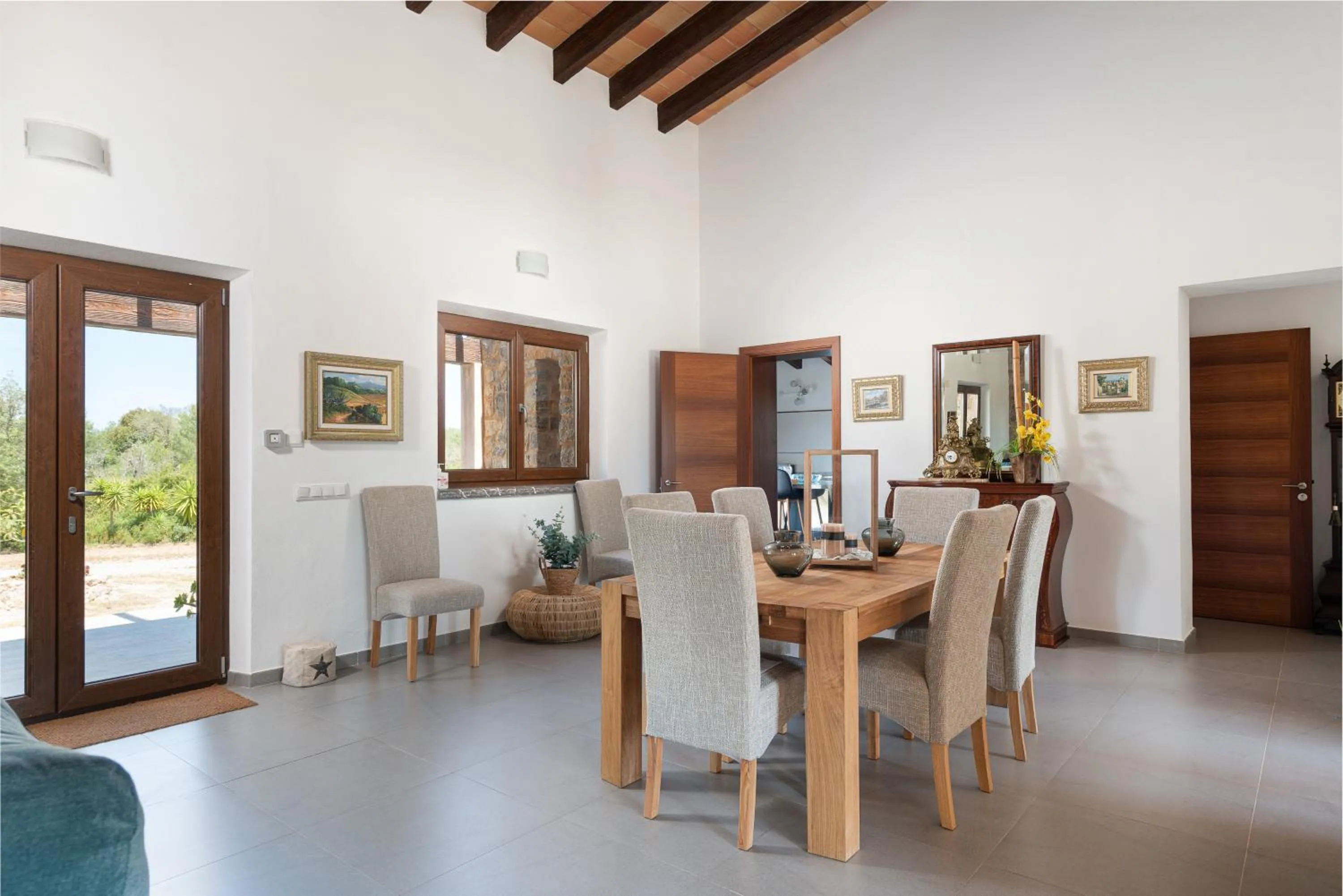 Dining area in Bellpuig