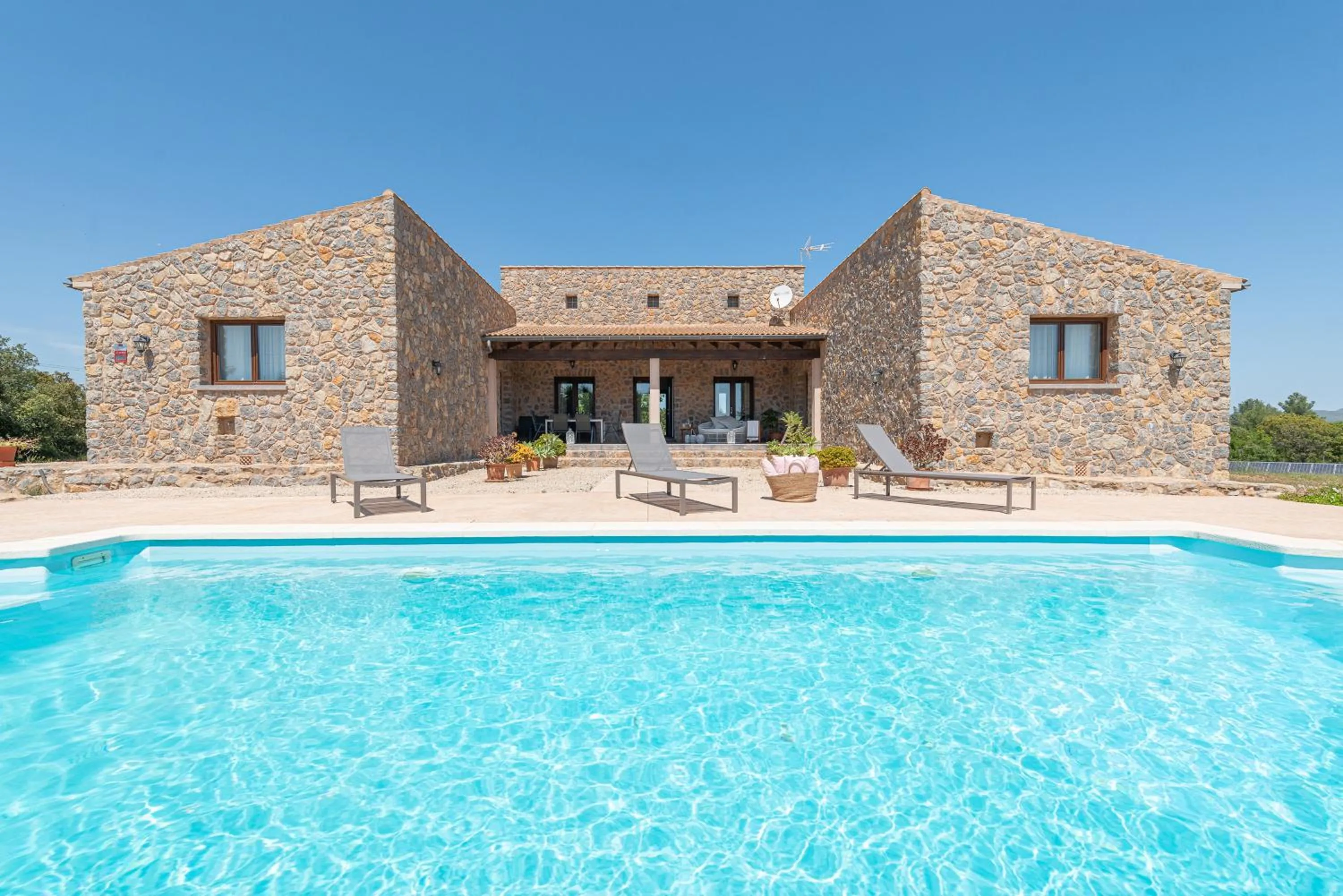 Swimming pool in Bellpuig