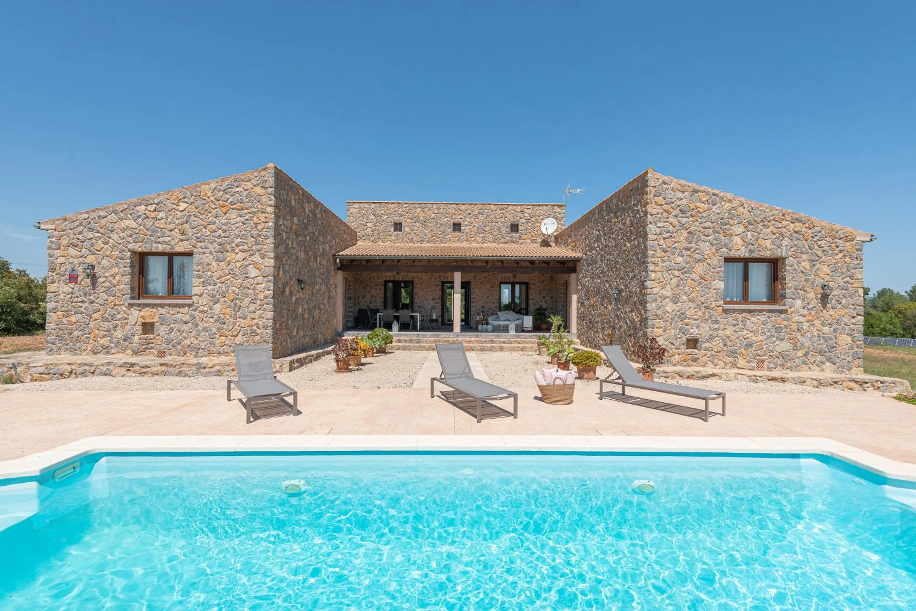 Swimming pool in Bellpuig