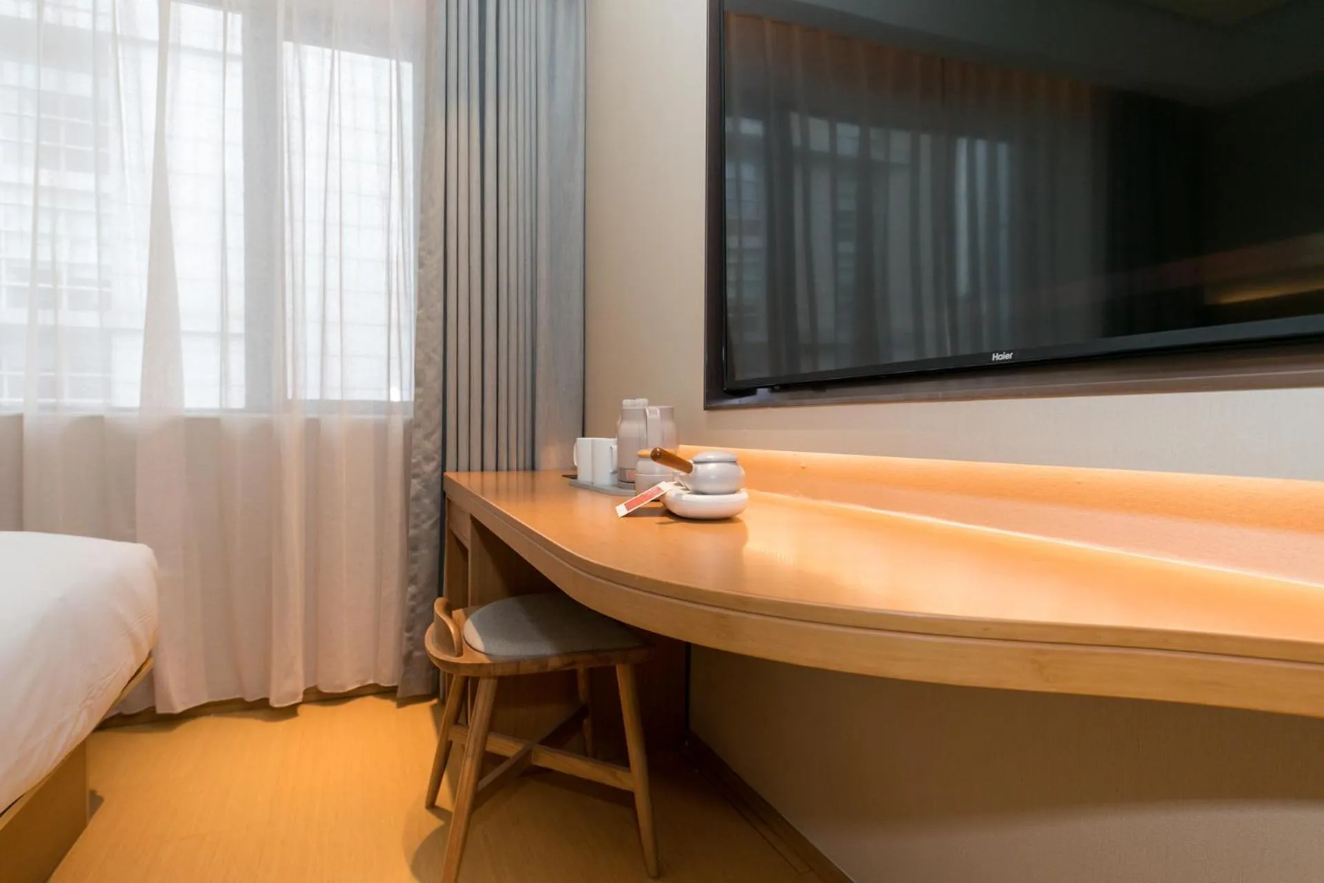 Bed in JI Hotel Shanghai Xujiahui