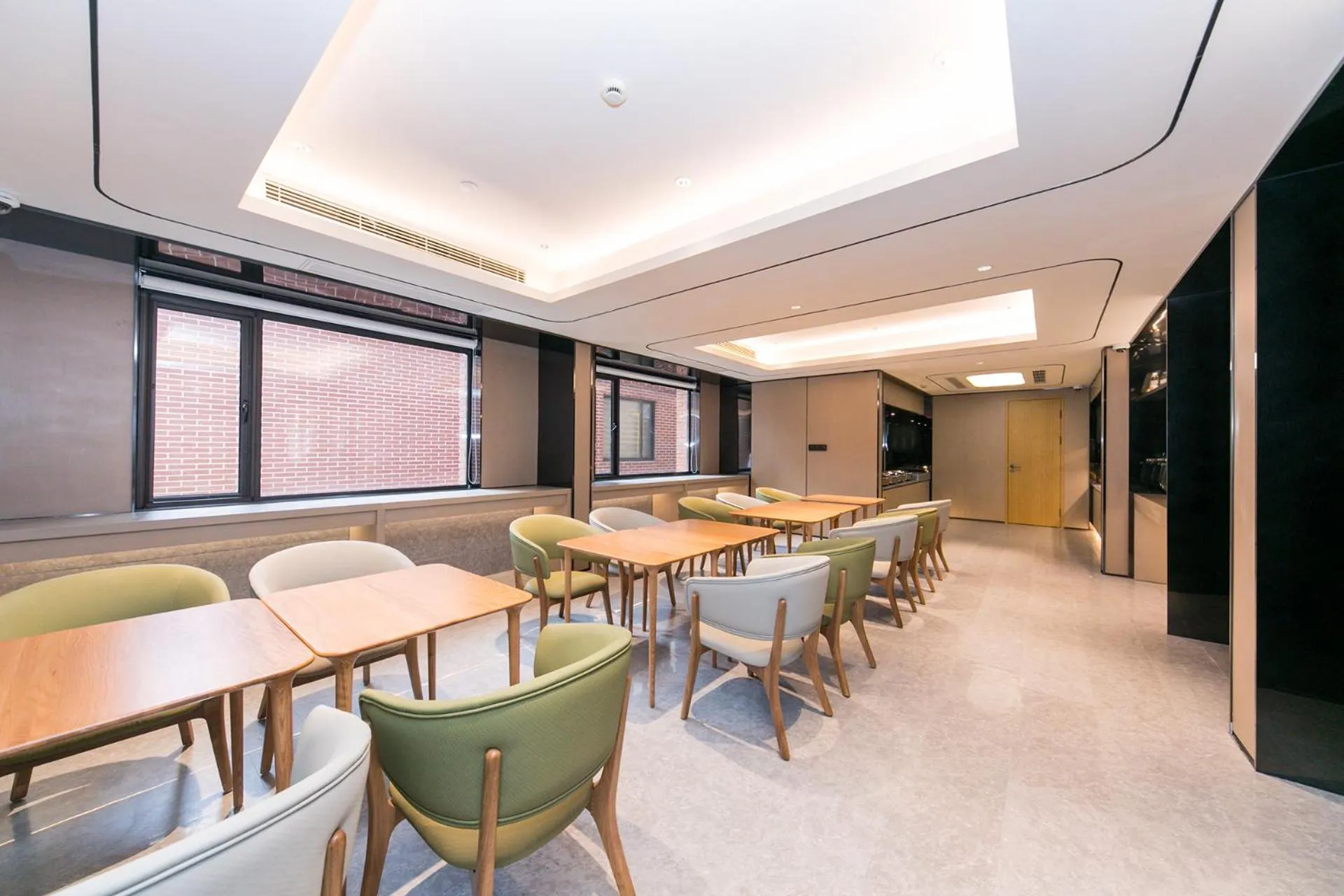 Breakfast in JI Hotel Shanghai Xujiahui