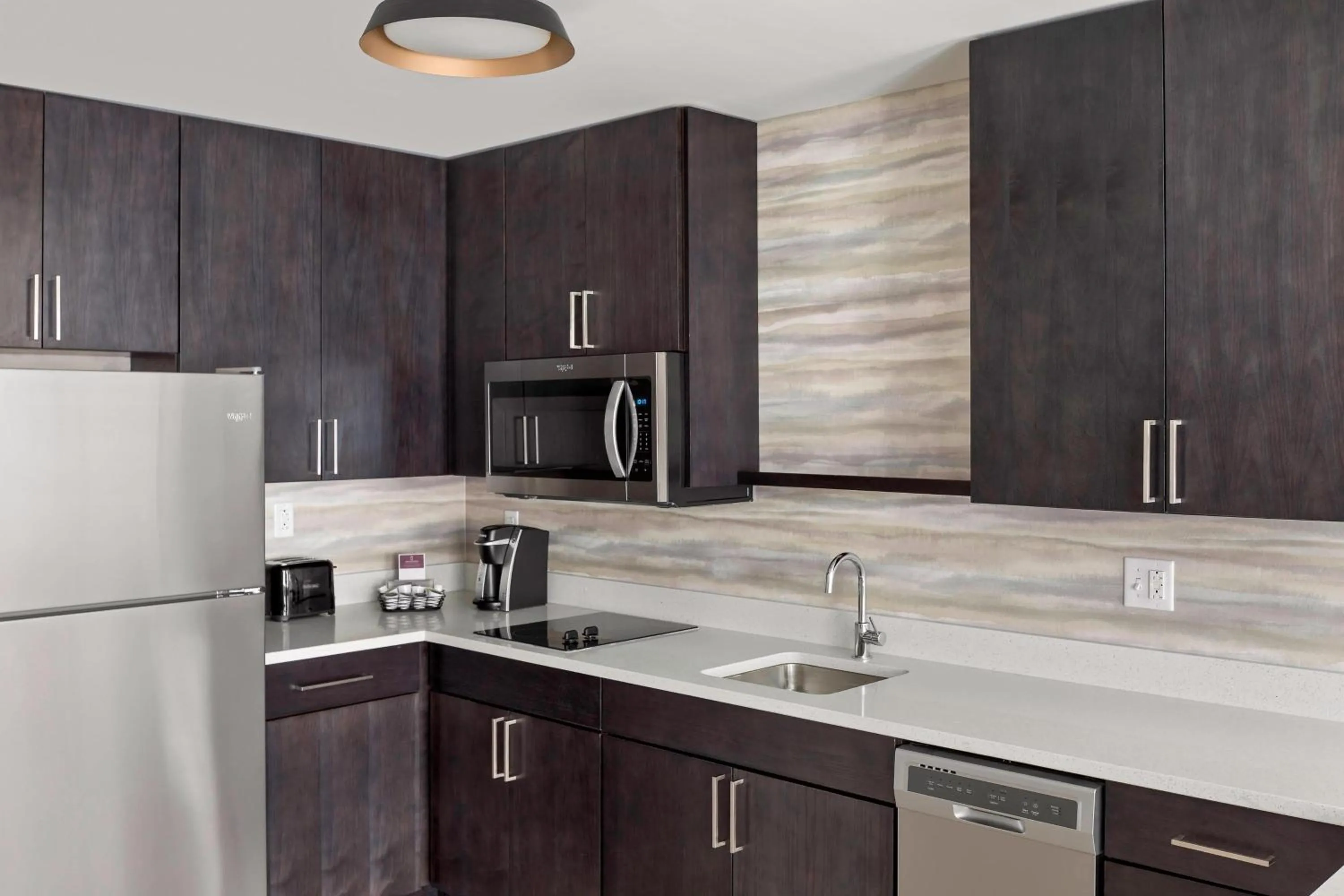 Kitchen or kitchenette in Residence Inn by Marriott Greenville Downtown