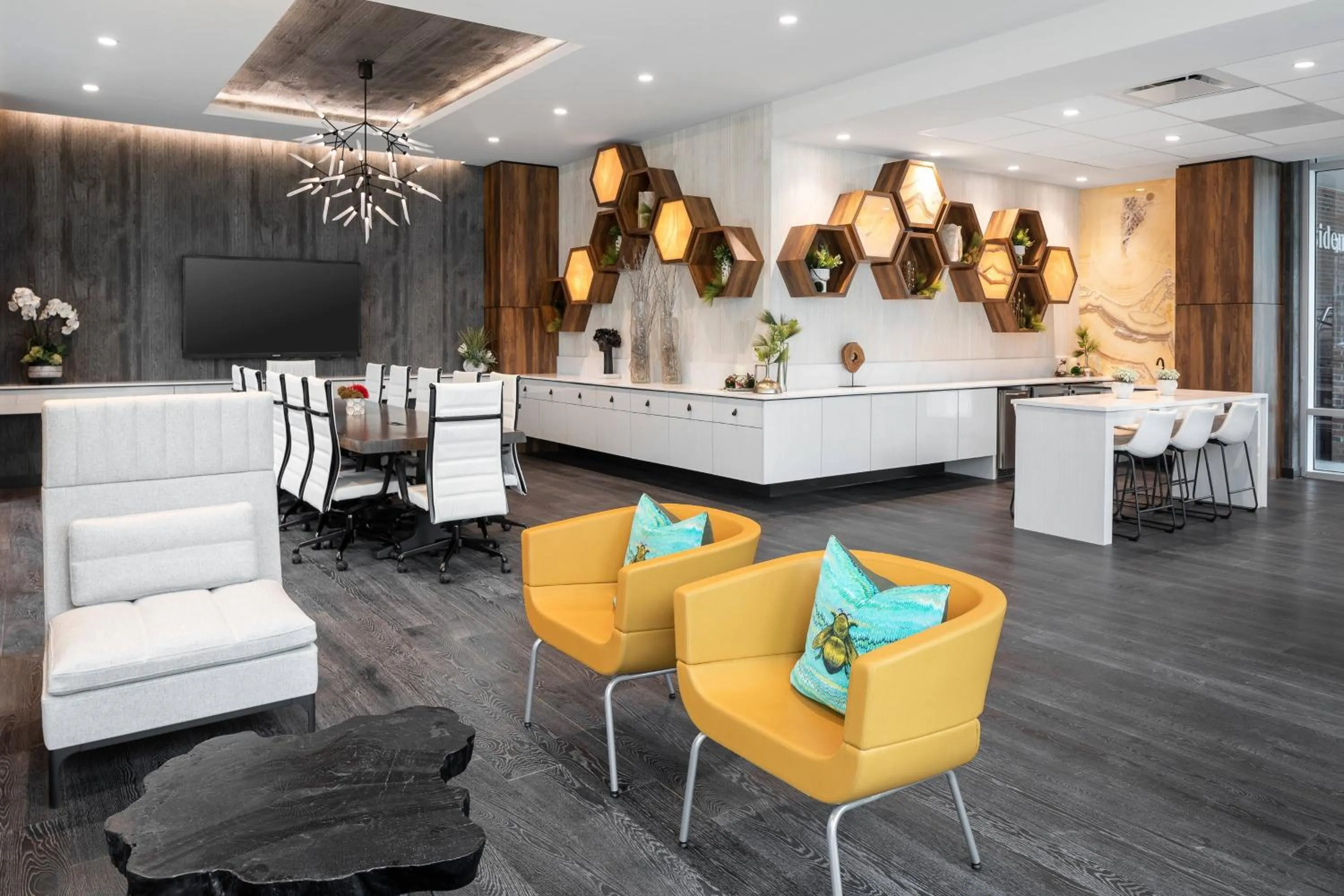 Meeting/conference room in SpringHill Suites by Marriott Greenville Downtown