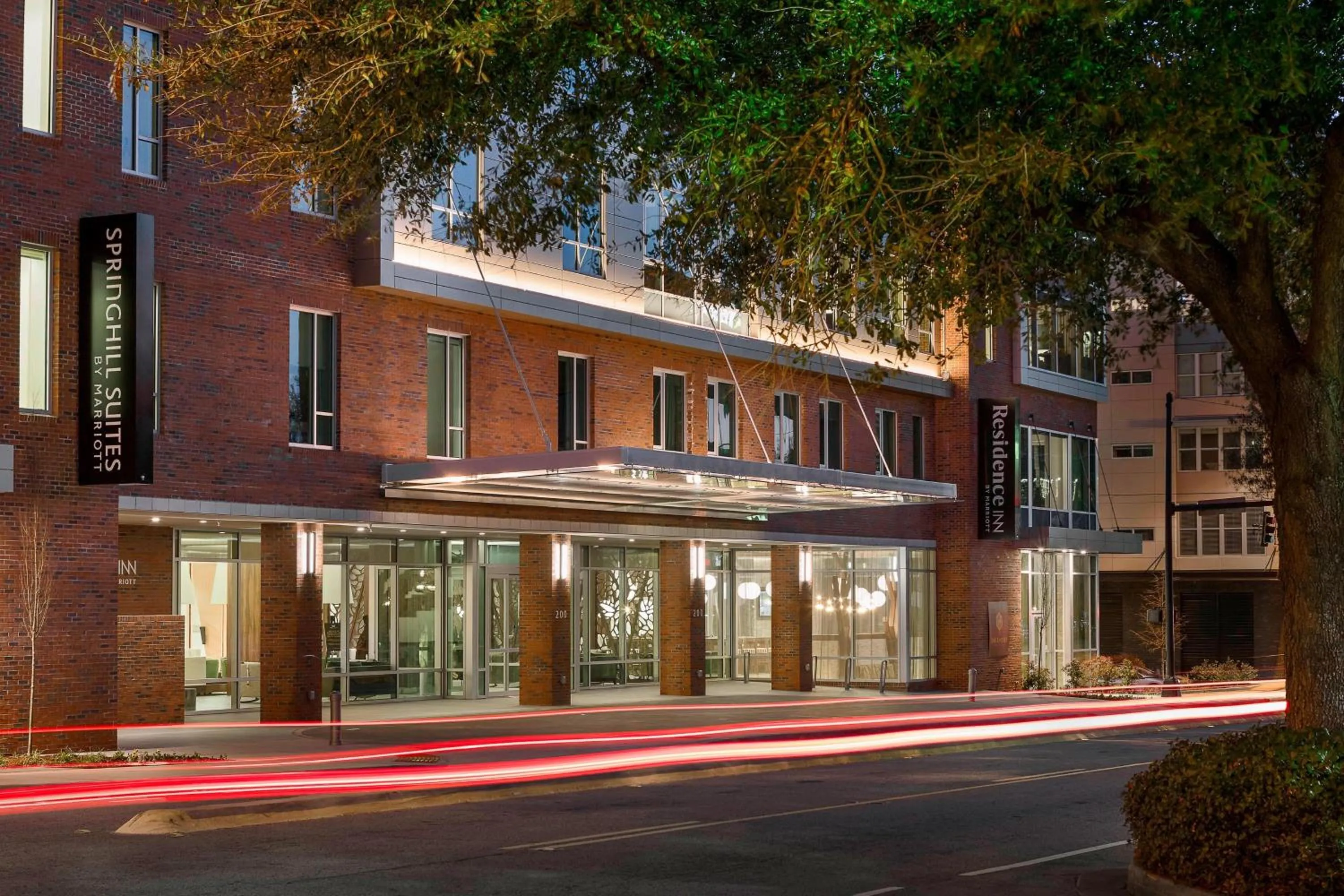 Property building in SpringHill Suites by Marriott Greenville Downtown