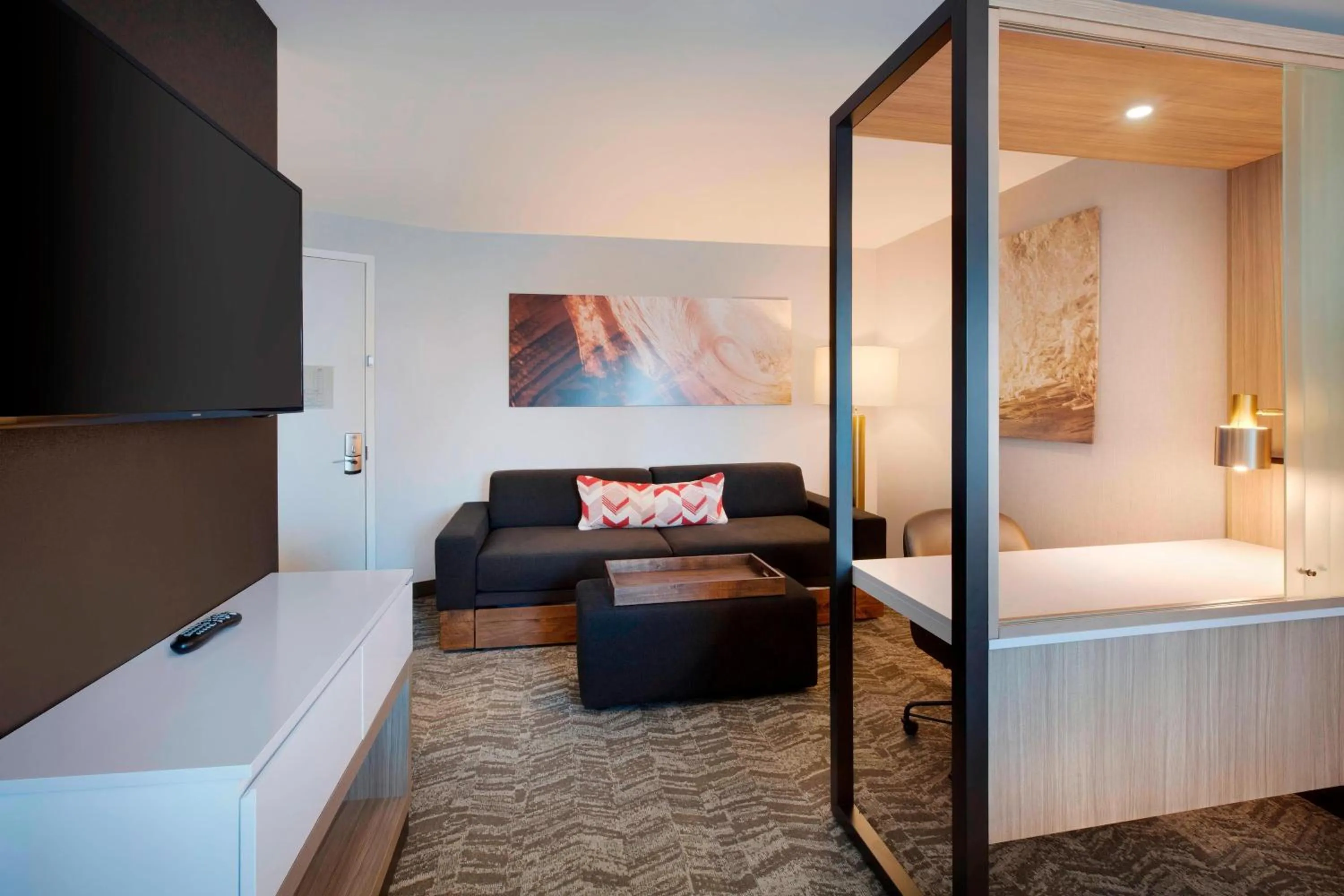 Photo of the whole room, Bed in SpringHill Suites by Marriott Hampton Portsmouth