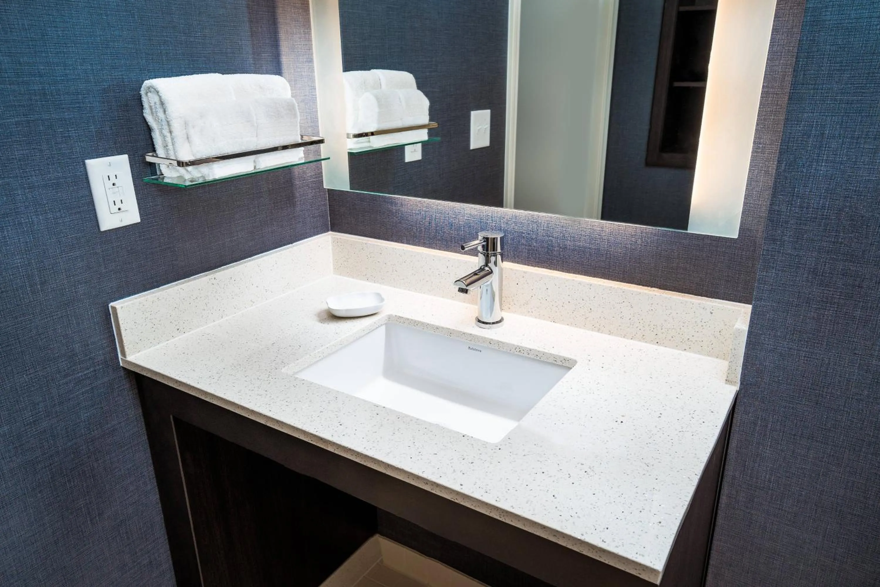 Bathroom in Residence Inn by Marriott Rocklin Roseville