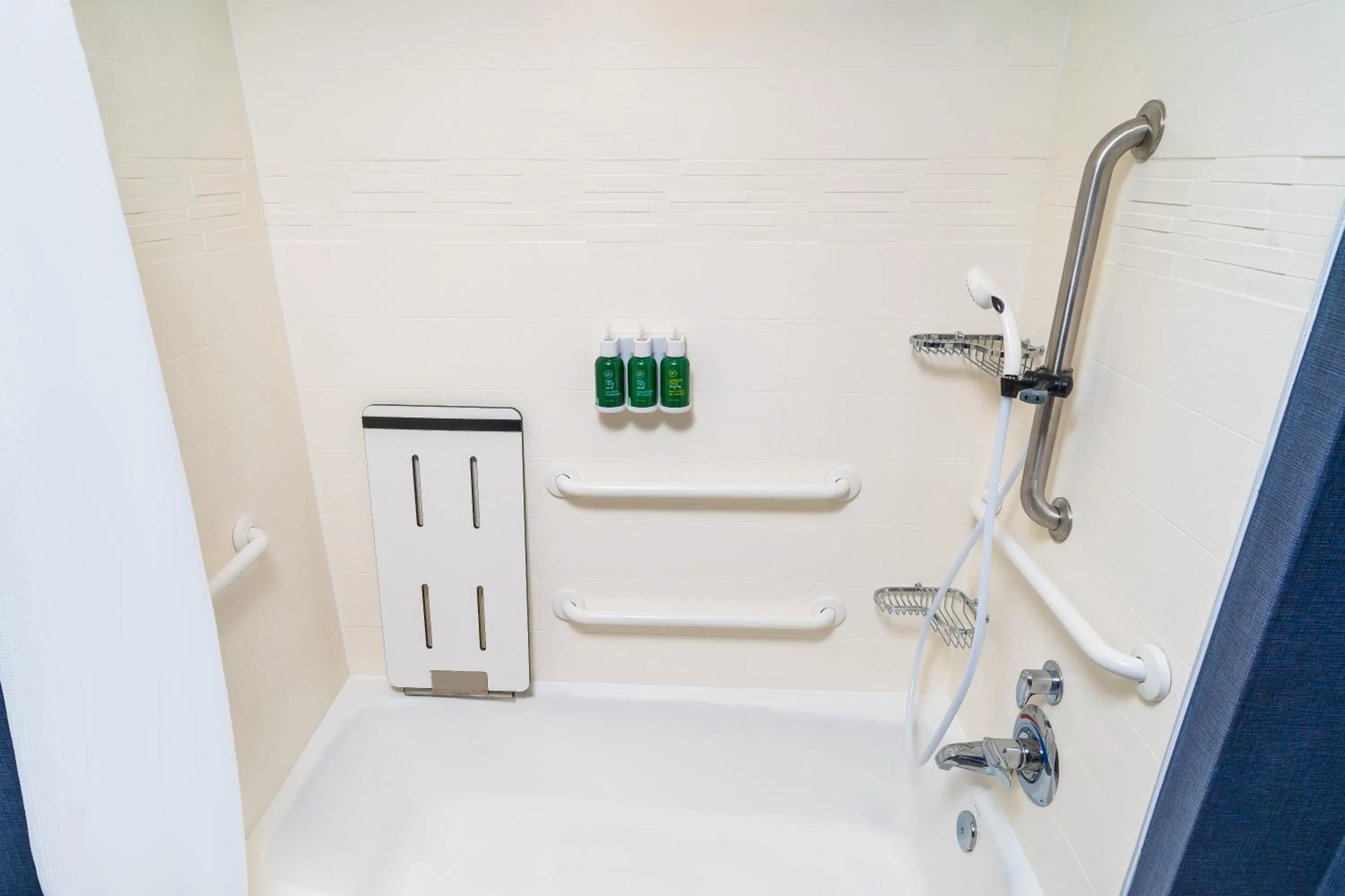 Bathroom in Residence Inn by Marriott Rocklin Roseville