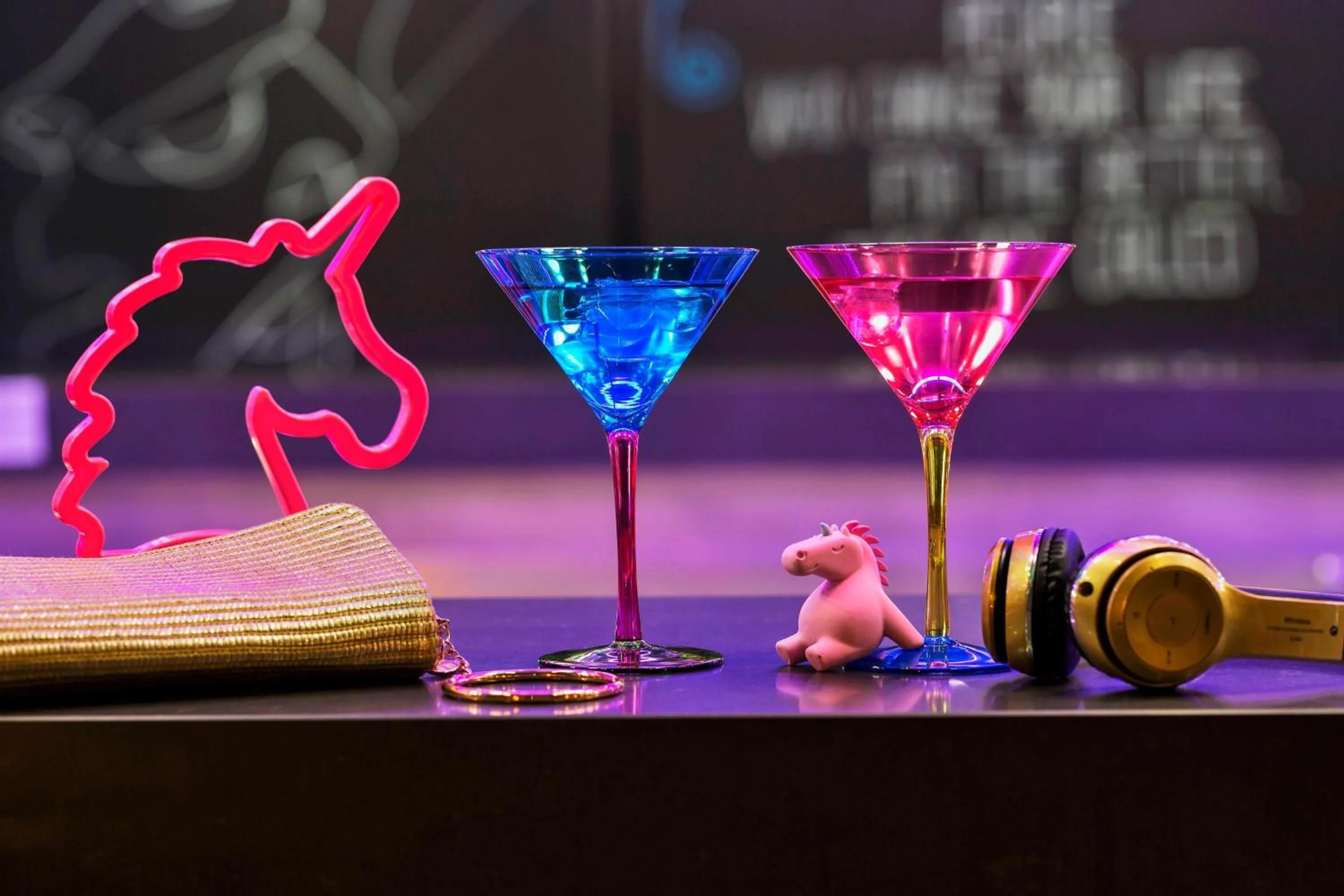 Lounge or bar in Moxy Warsaw Praga