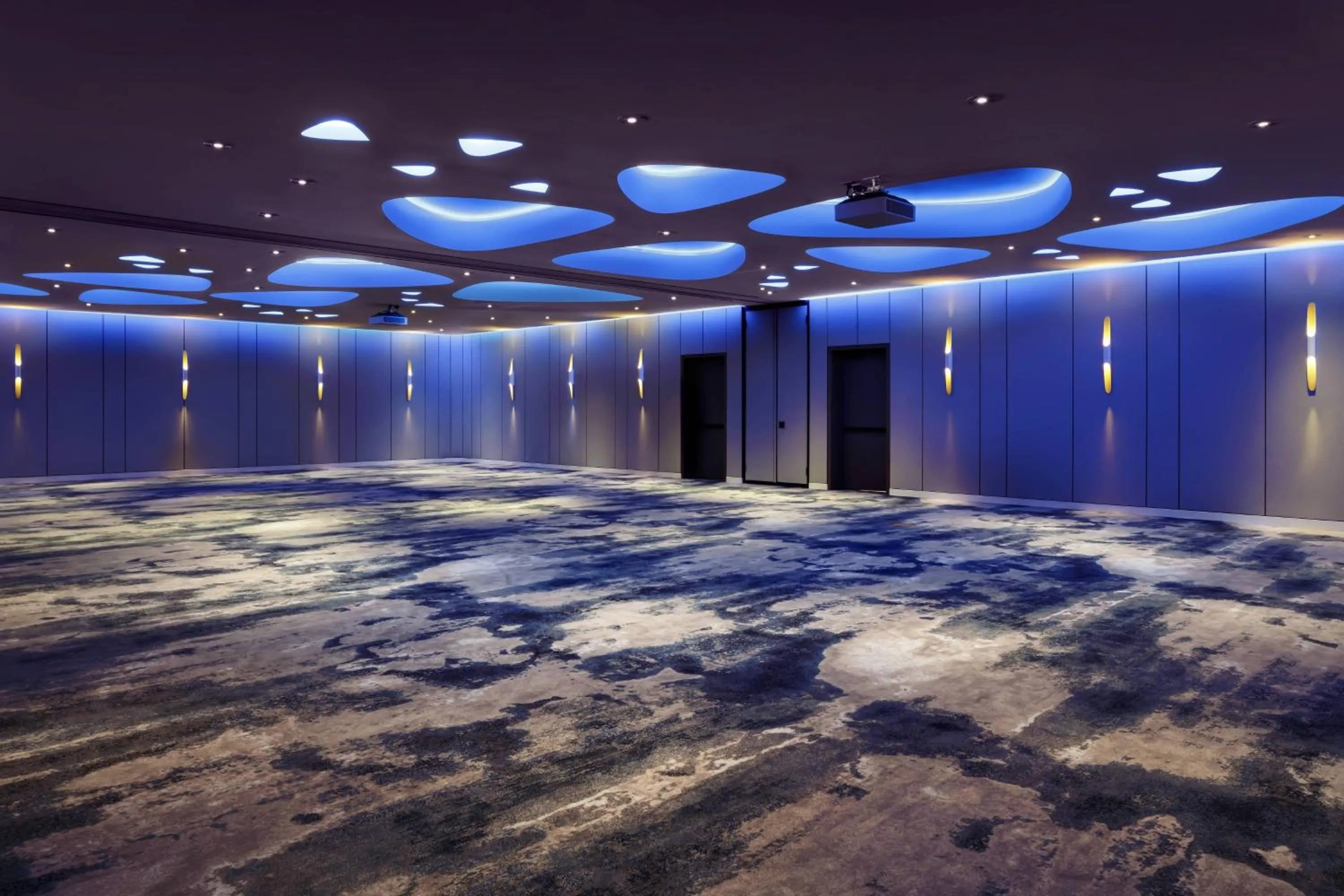 Meeting/conference room in JW Marriott Edmonton ICE District