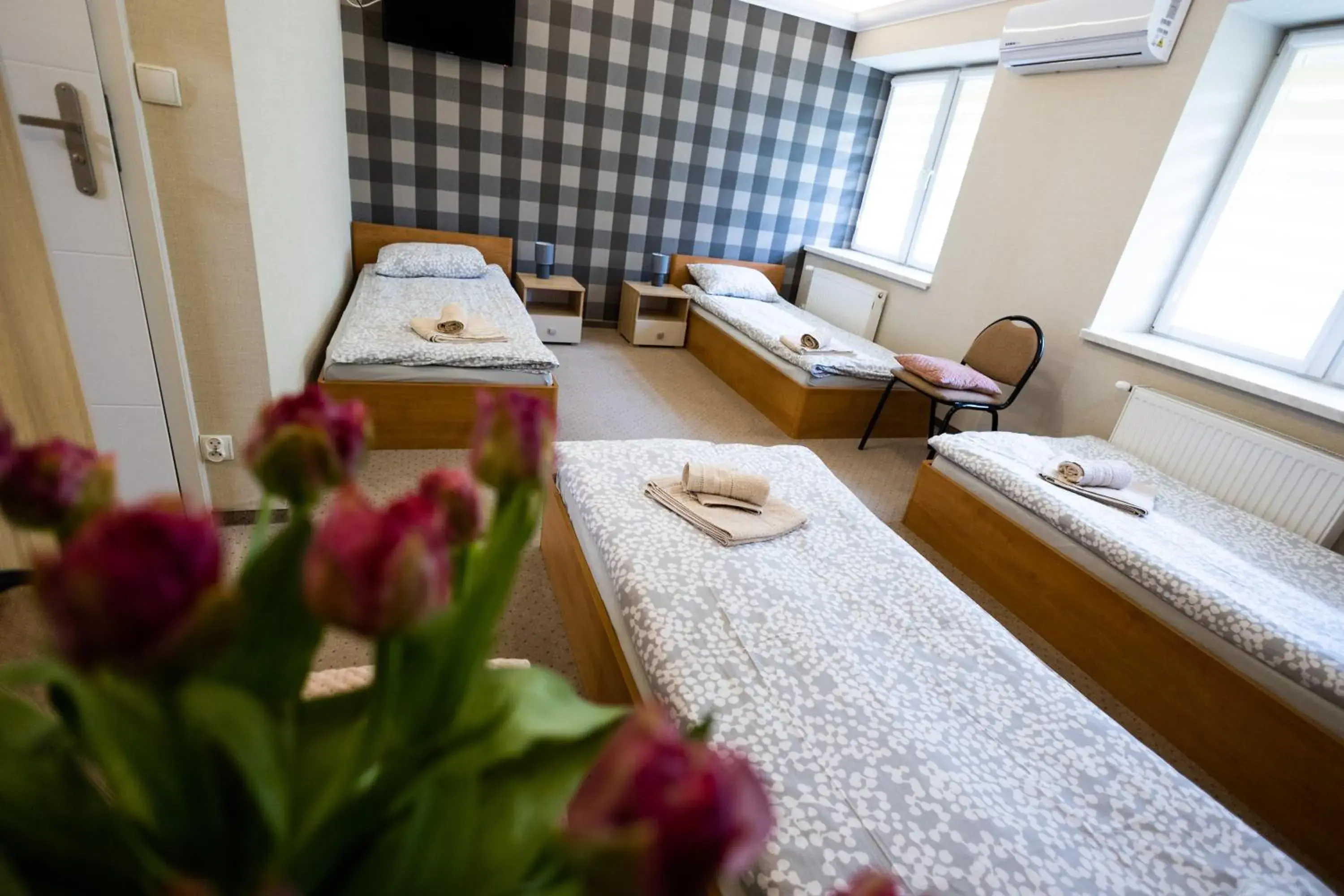 Quadruple Room with Private Bathroom in GOŚCINIEC NAD SAWĄ Quadruple Room with Private Bathroom in GOŚCINIEC NAD SAWĄ