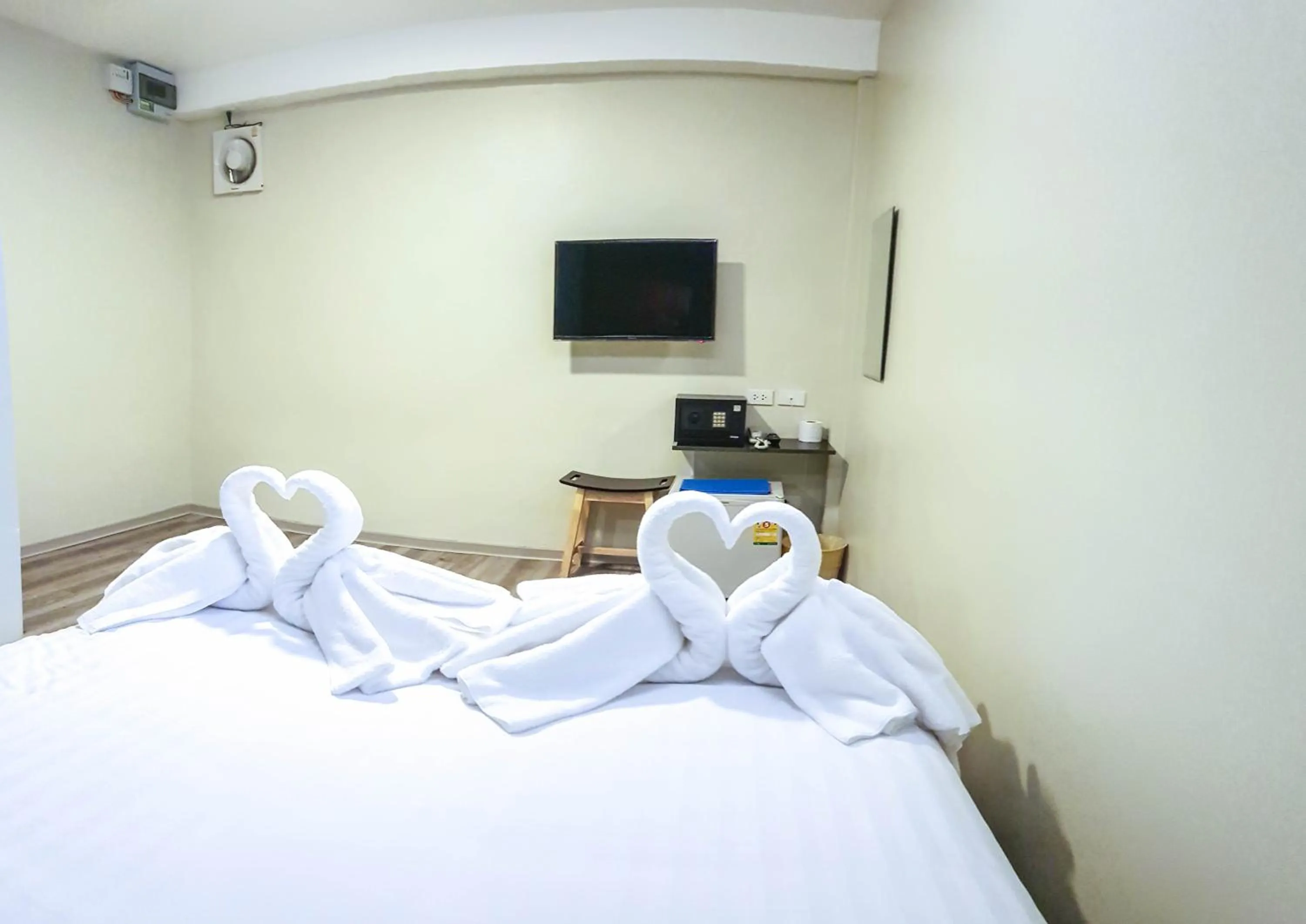 Bed in Kim Korner Hotel