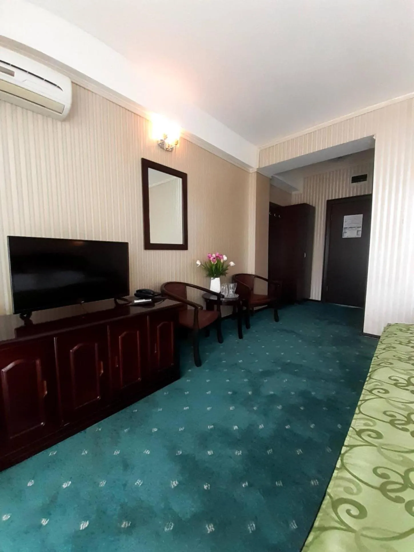 Hotel Smarald