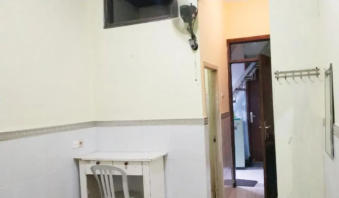 Bedroom in D'Kost Ketintang Bedroom in D'Kost Ketintang