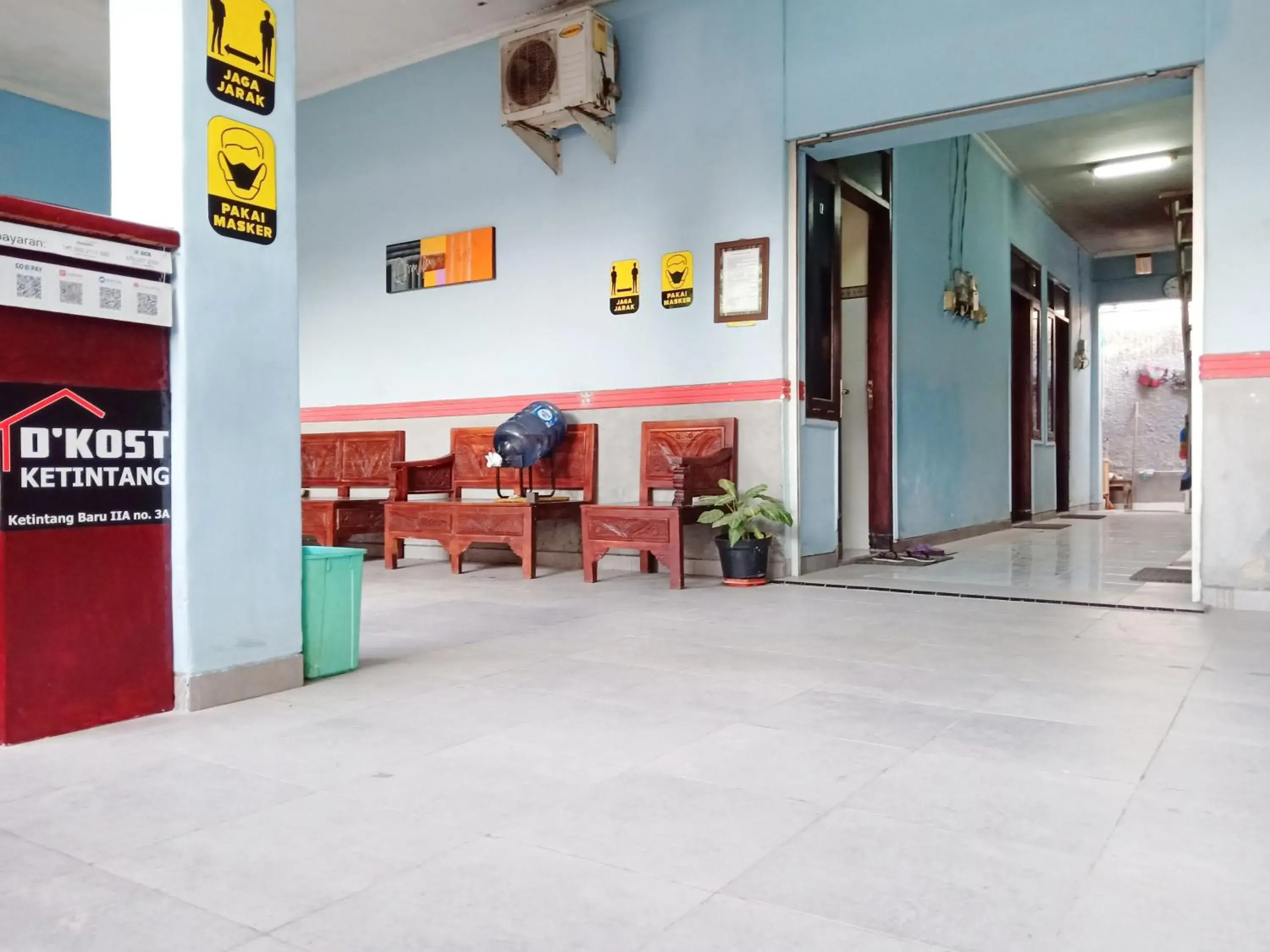 Lobby or reception in D'Kost Ketintang Lobby or reception in D'Kost Ketintang