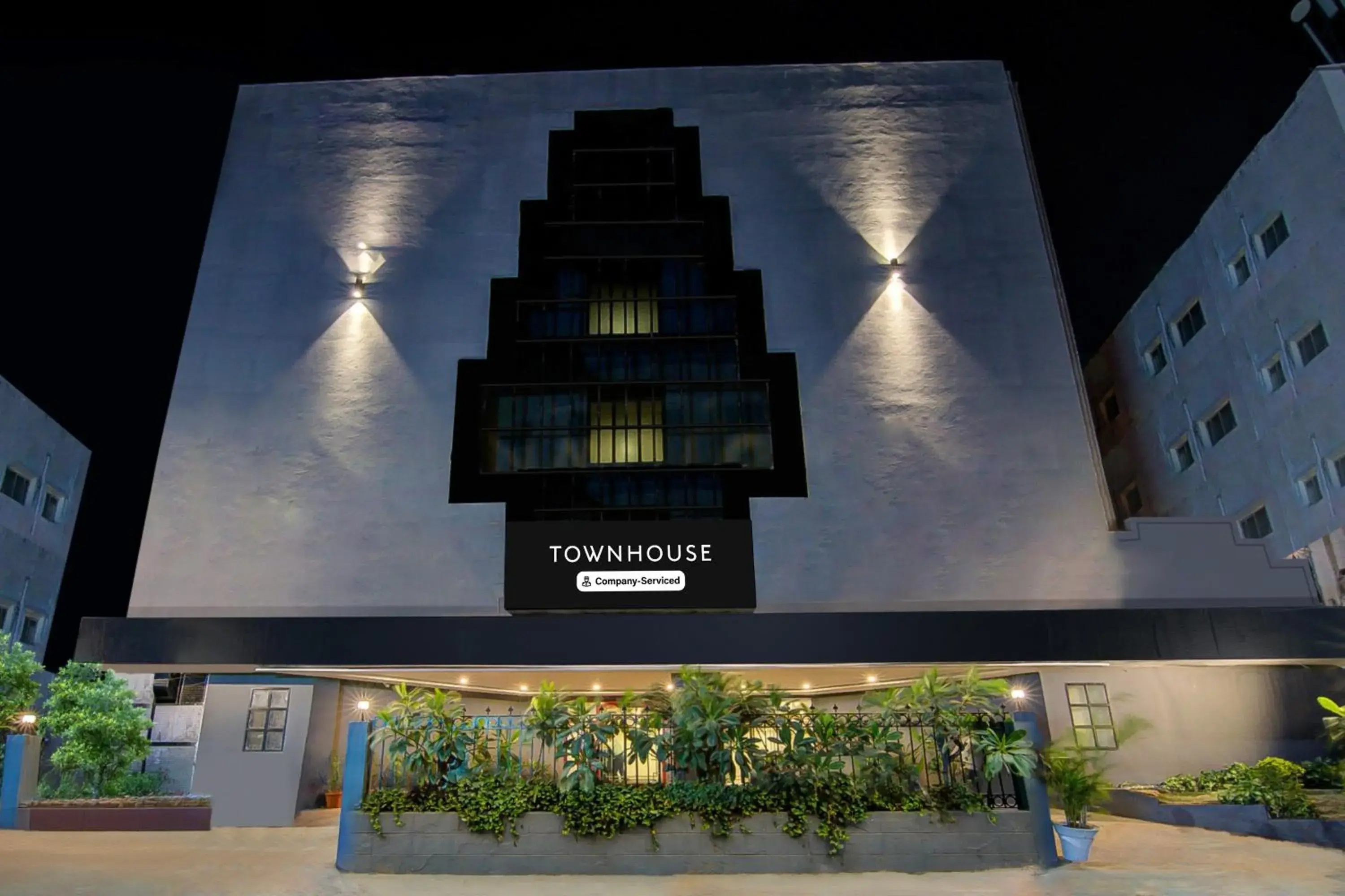 Facade/entrance in Super Townhouse Lakdikapul Facade/entrance in Super Townhouse Lakdikapul