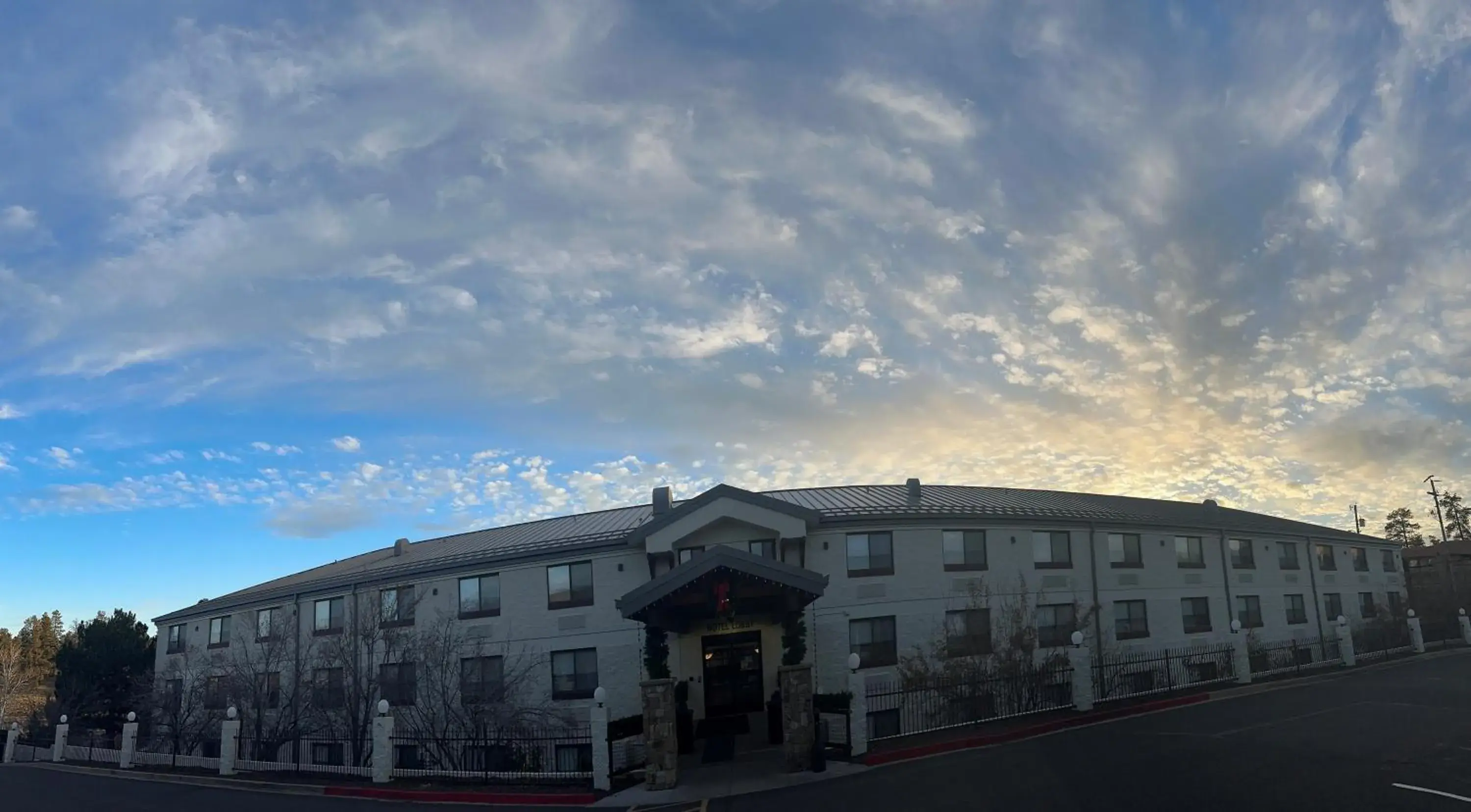 Property building in Red Feather Lodge/Hotel Property building in Red Feather Lodge/Hotel