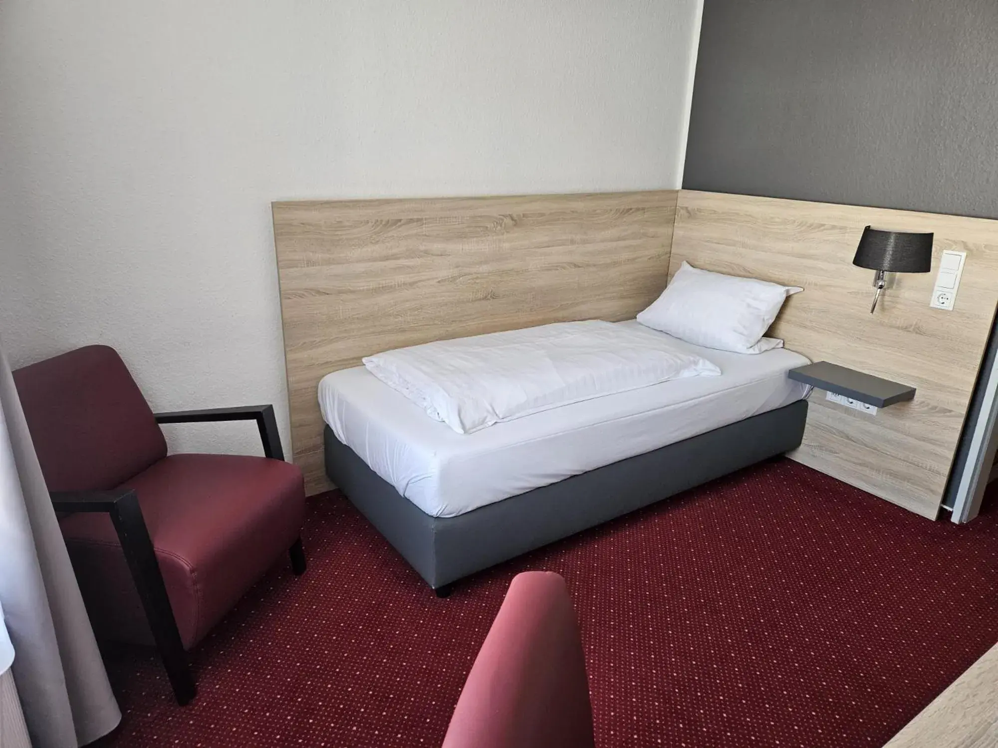 Single Room in Hotel Deutsches Haus Single Room in Hotel Deutsches Haus