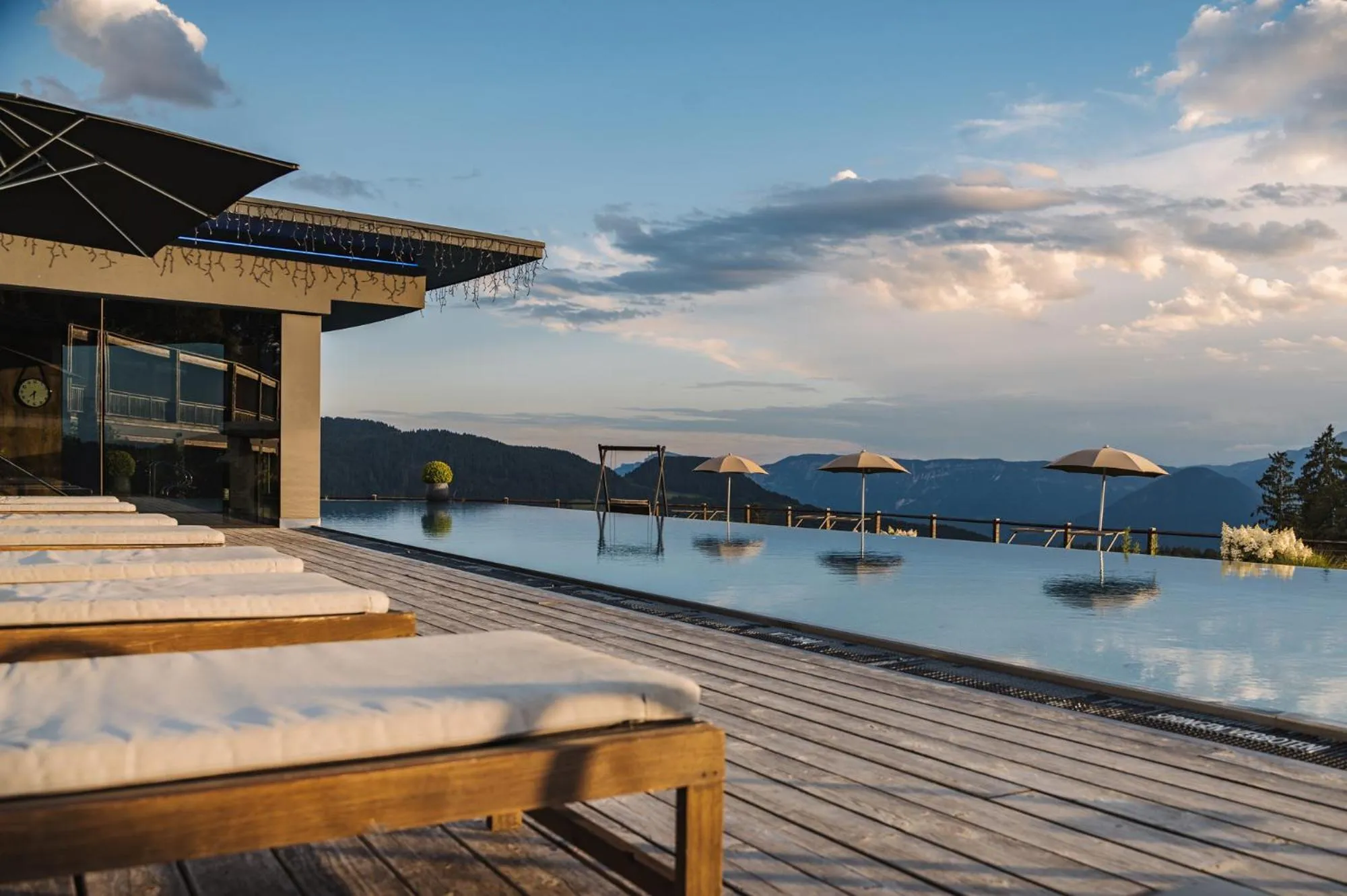 Swimming pool in Chalet Mirabell