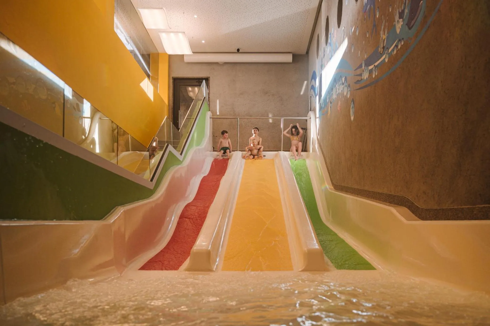 Swimming pool in Chalet Mirabell