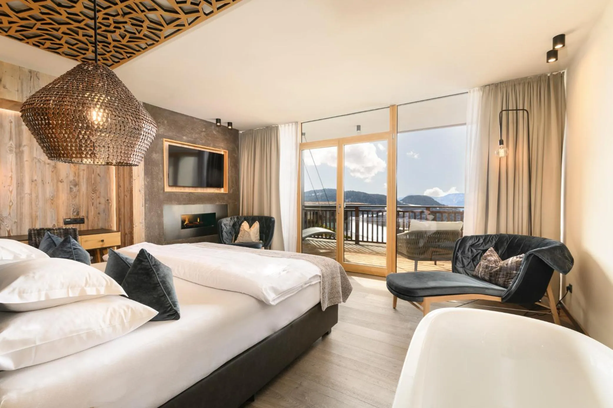 Deluxe Double Room in Chalet Mirabell