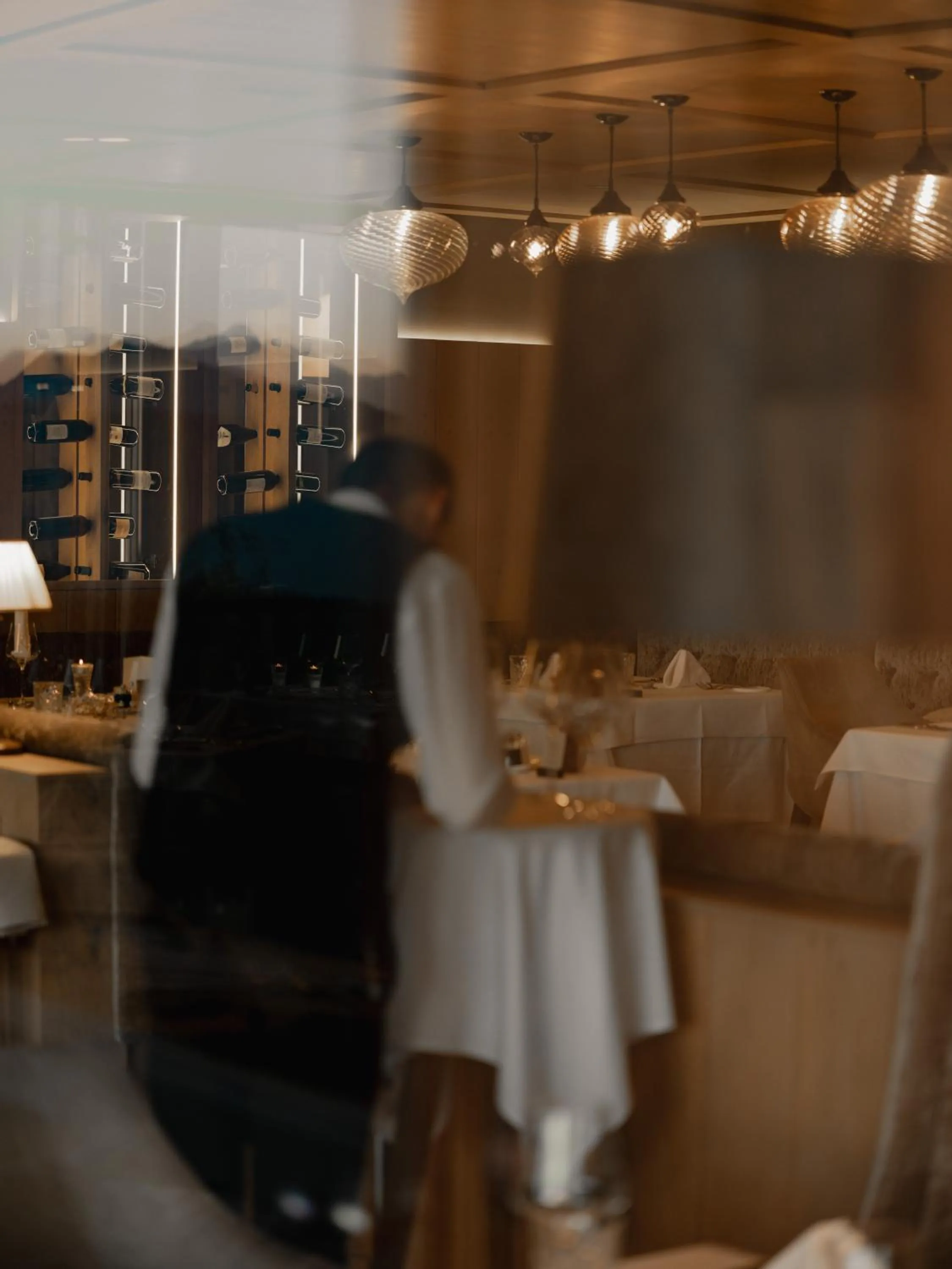 Restaurant/places to eat in Chalet Mirabell