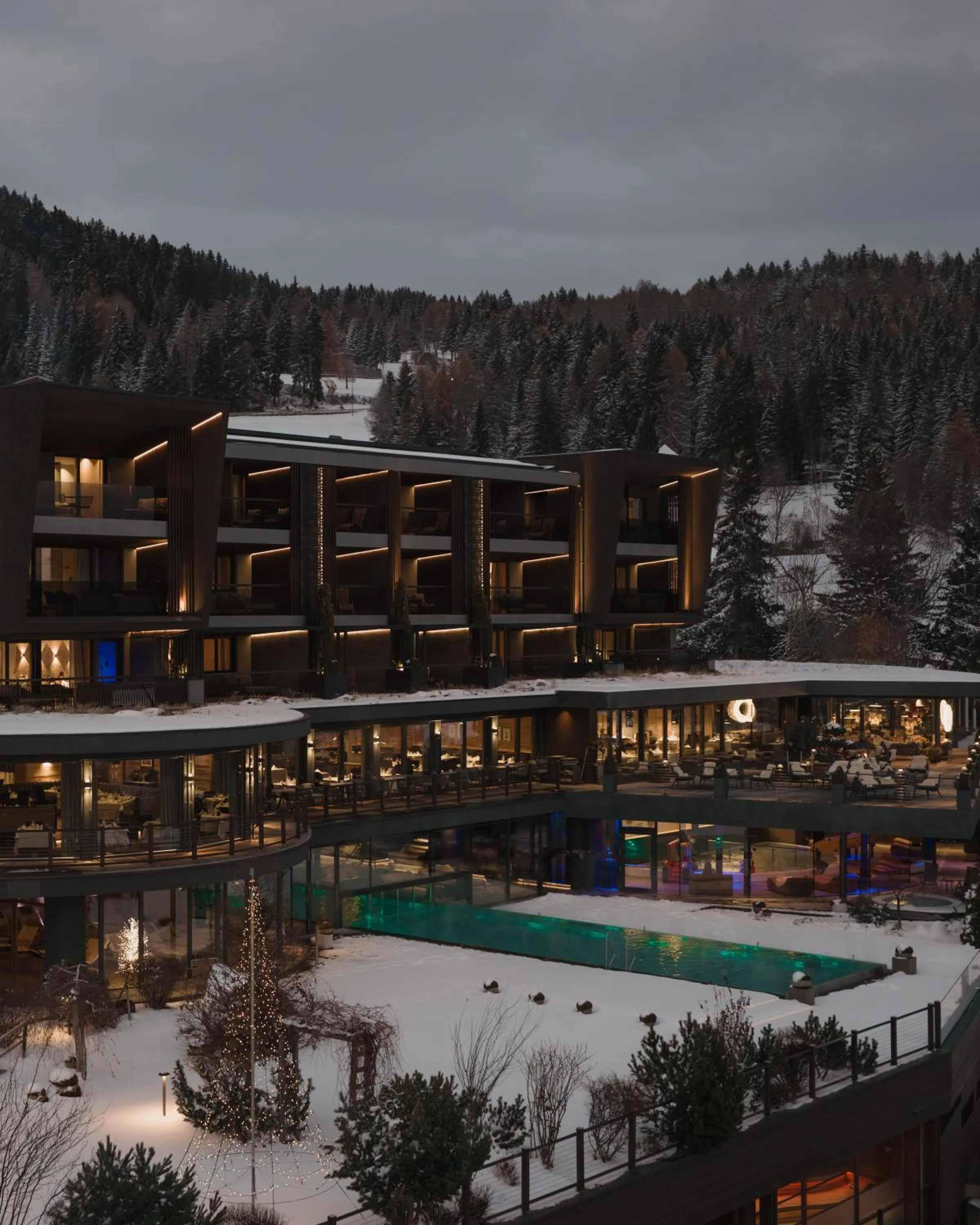 Property building in Chalet Mirabell
